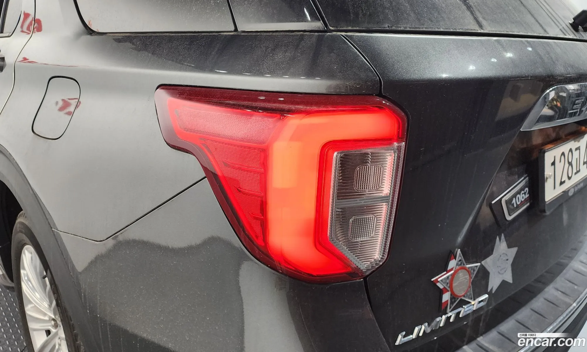 Ford Explorer 6th Gen 2020 1FMSK8FH3LGB78698 — 10