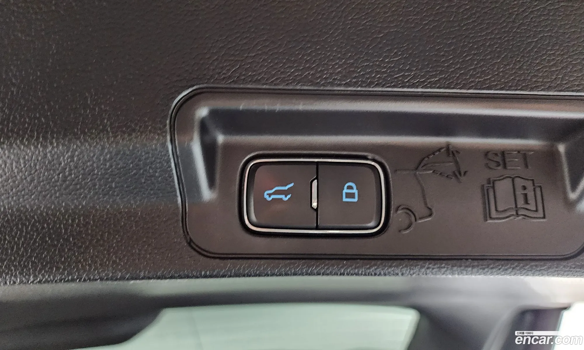 Ford Explorer 6th Gen 2020 1FMSK8FH3LGB78698 — 30