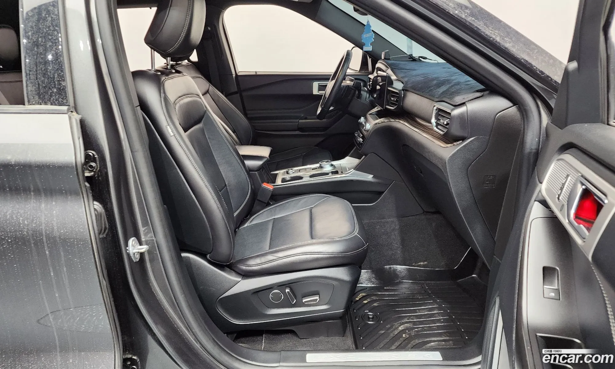Ford Explorer 6th Gen 2020 1FMSK8FH3LGB78698 — 25