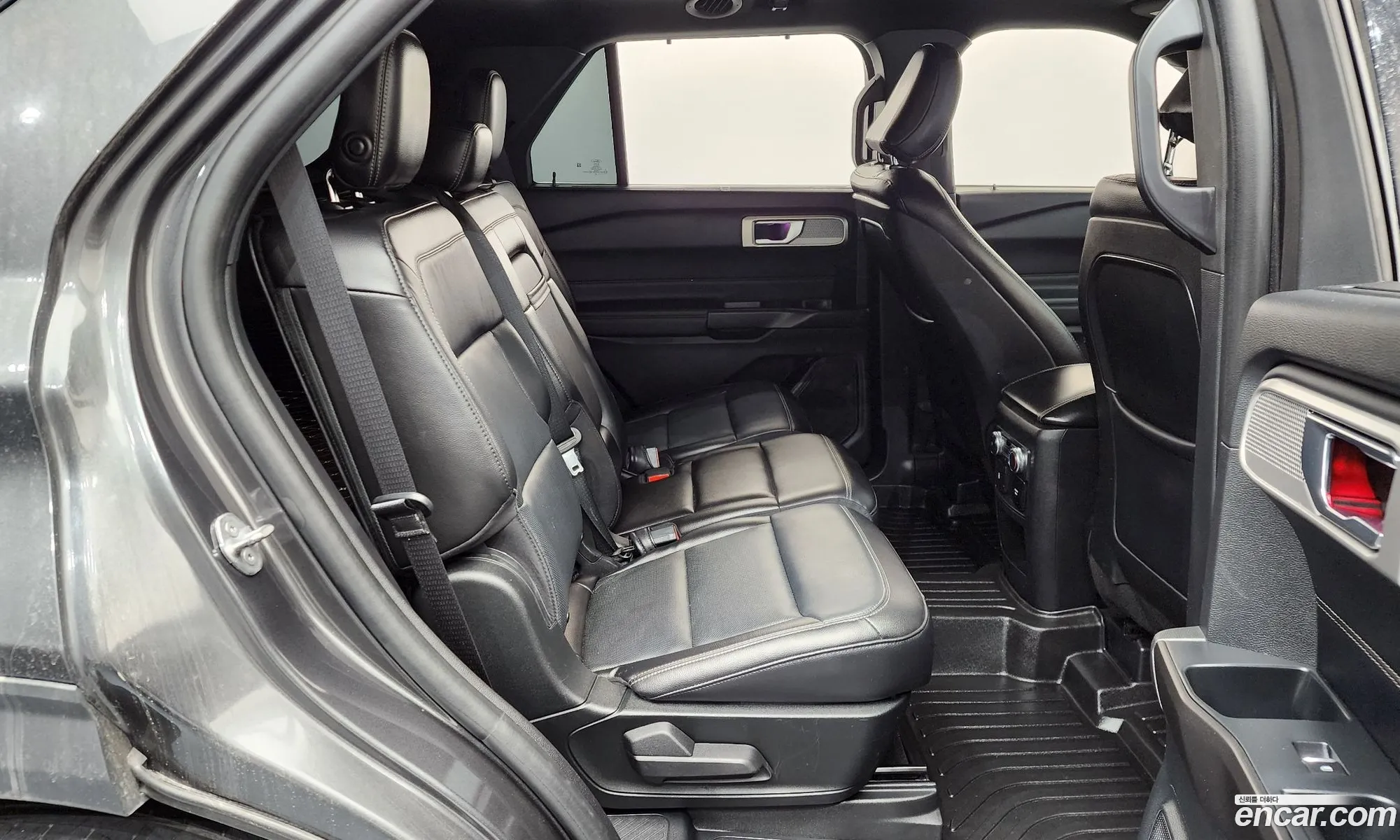Ford Explorer 6th Gen 2020 1FMSK8FH3LGB78698 — 14