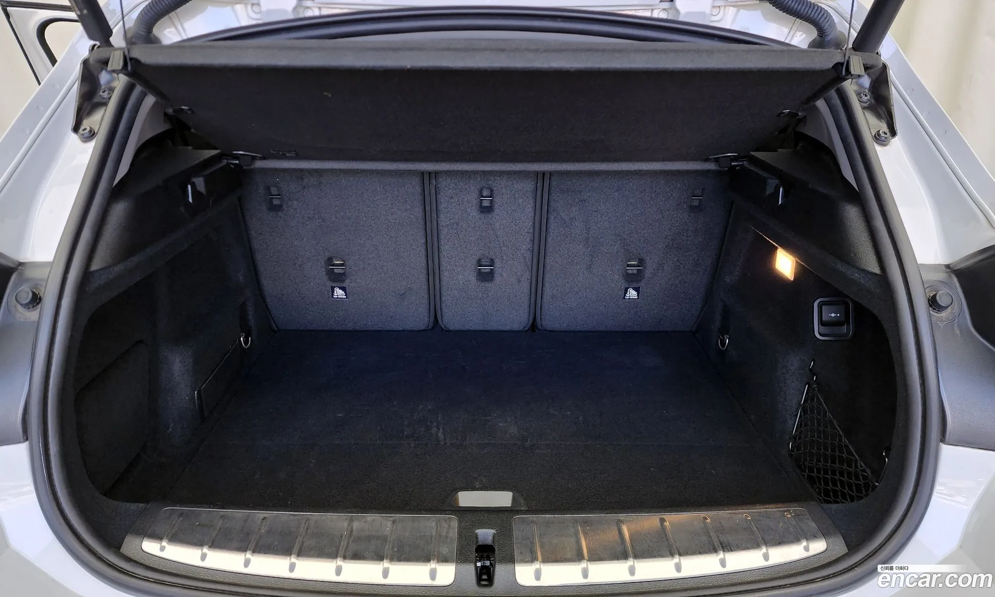 BMW X2 2021 WBA11DF08M5T23802 — 29