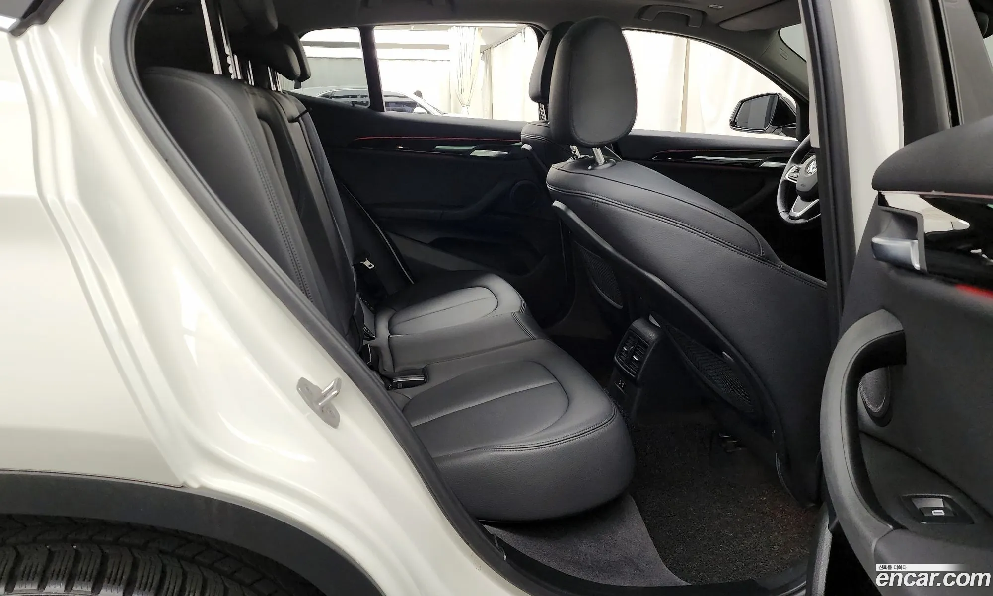 BMW X2 2021 WBA11DF08M5T23802 — 18