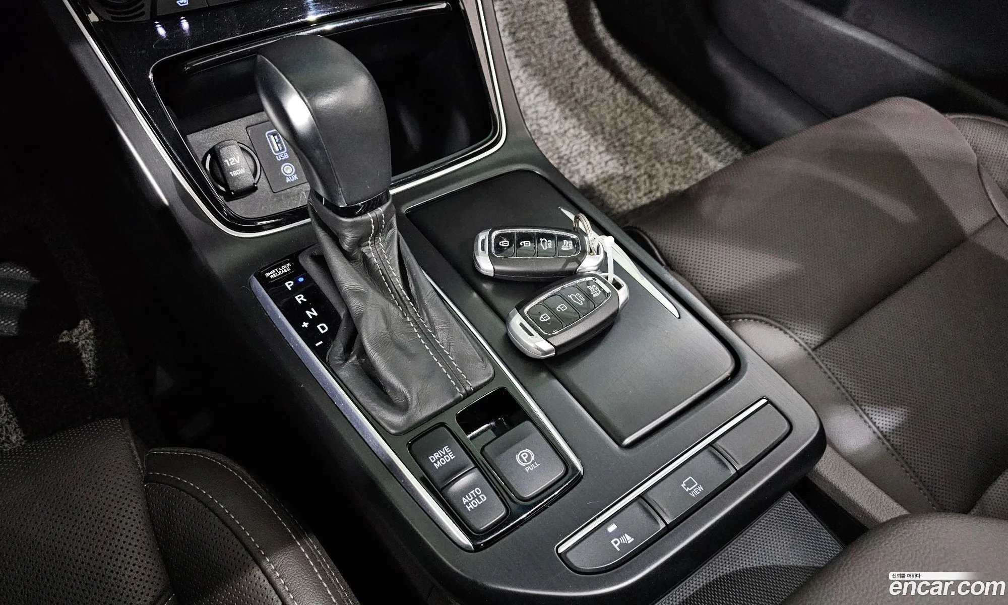 Hyundai Grandeur IG 2018 — 13
