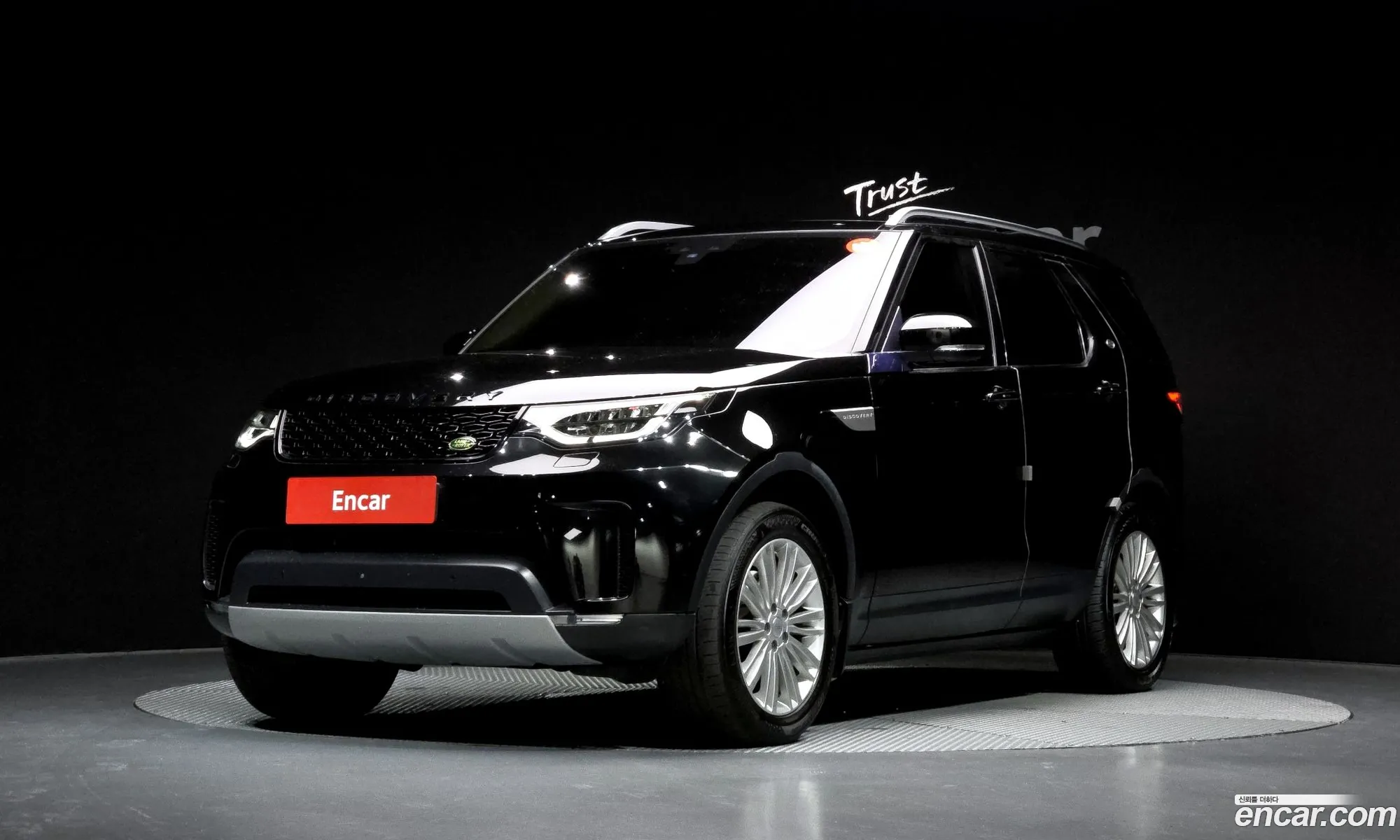 Land Rover Discovery 5 2018 SALRA2BK9JA059017 — 13