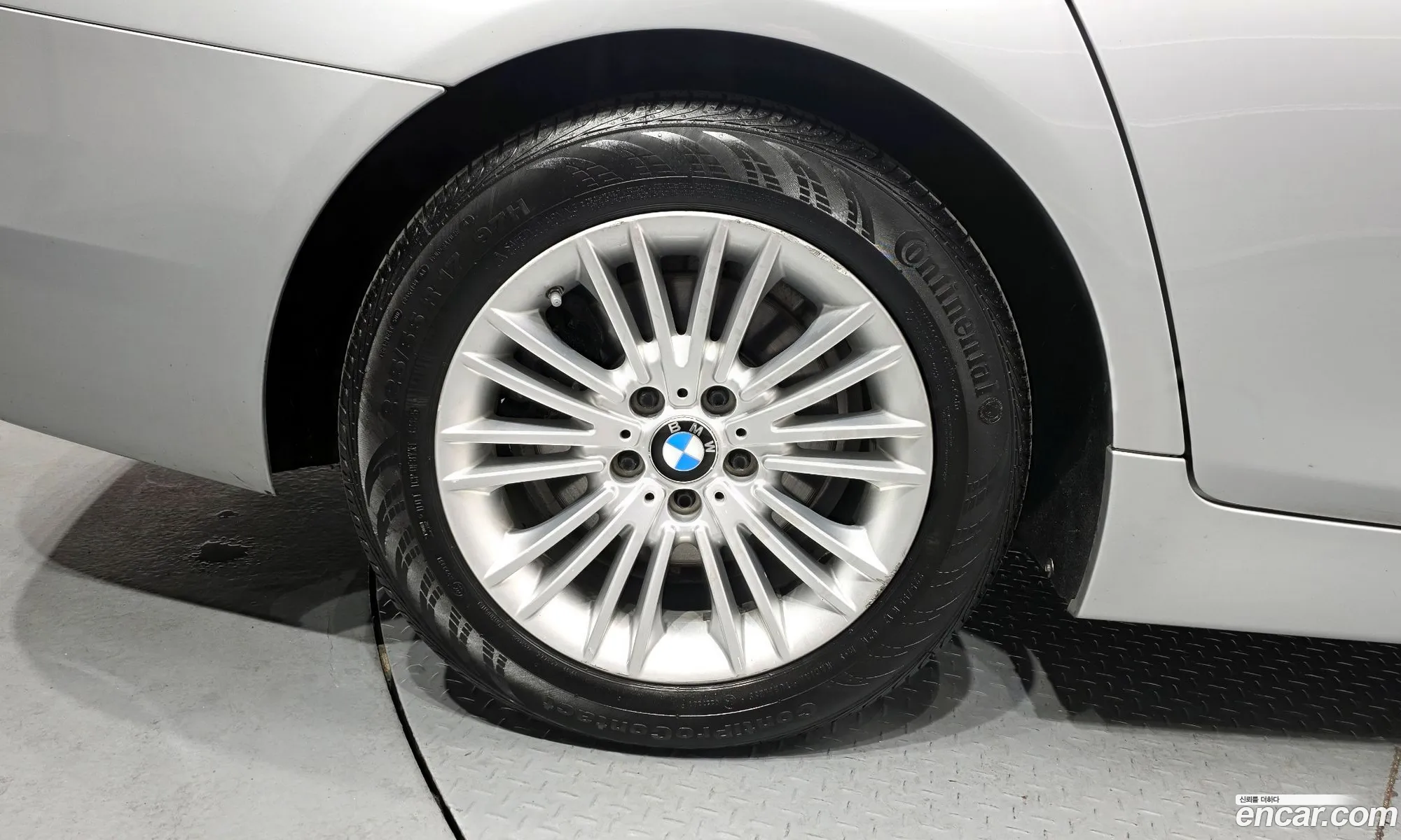 BMW 5 Series 2014 WBA5B9102ED568508 — 16