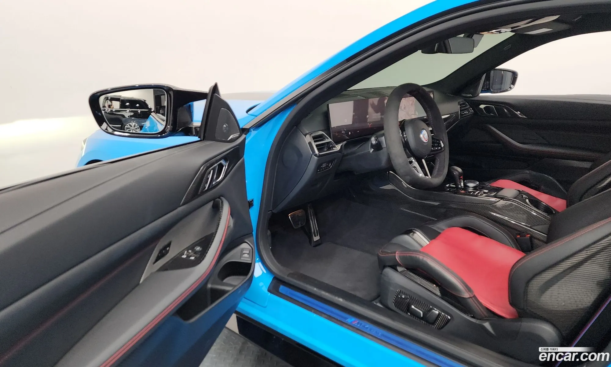 BMW M4 2025 WBS41HK05SCV44093 — 5