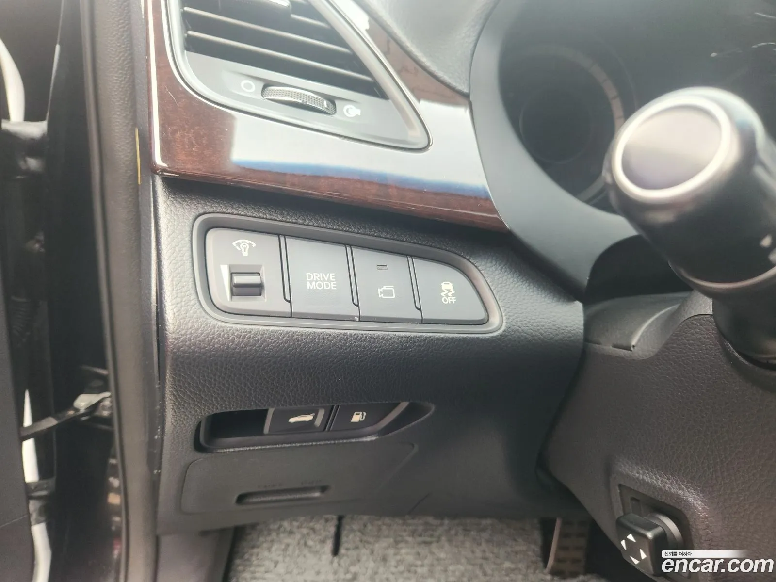 Hyundai Grandeur HG 2013 — 15