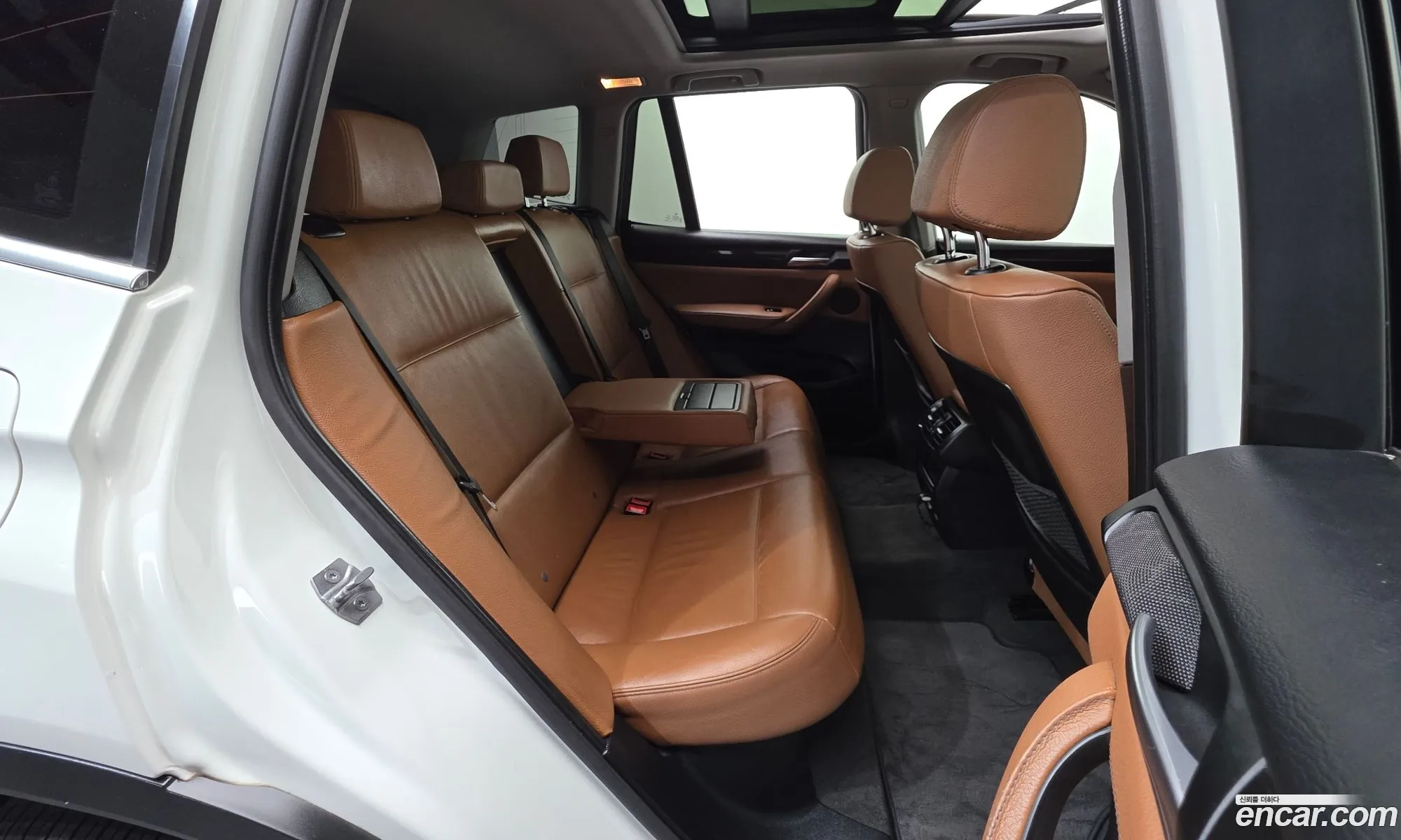 BMW X3 2016 WBAWZ5107G0S24305 — 3