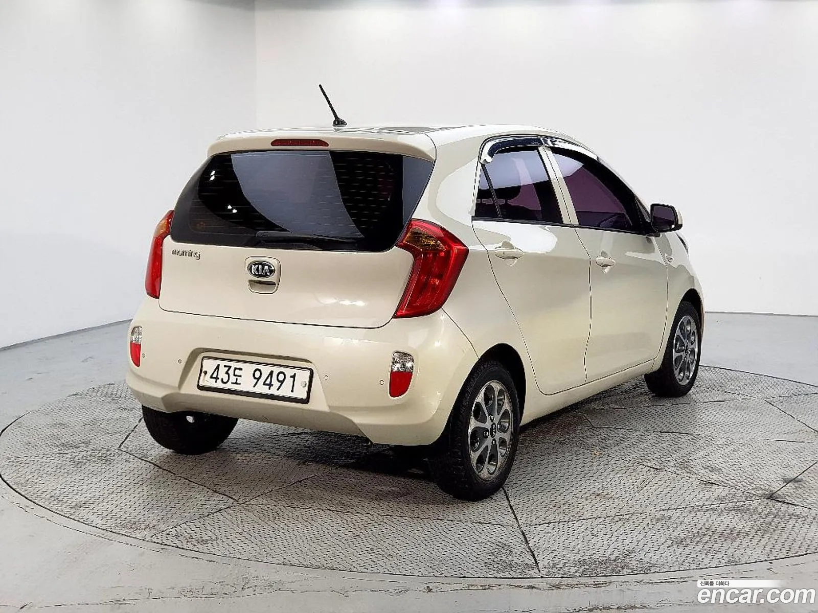 Kia Morning 2011 — 6