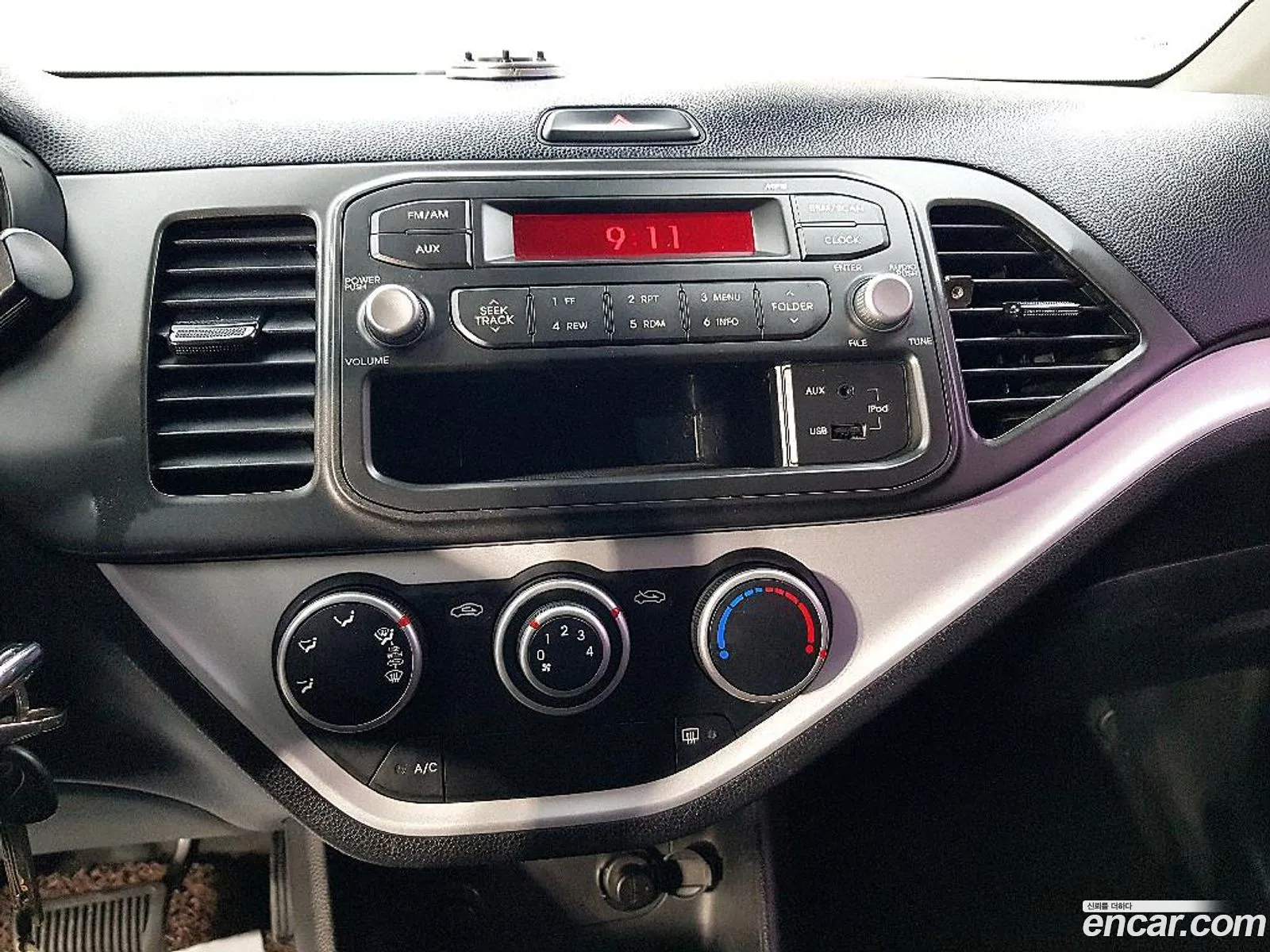 Kia Morning 2011 — 17
