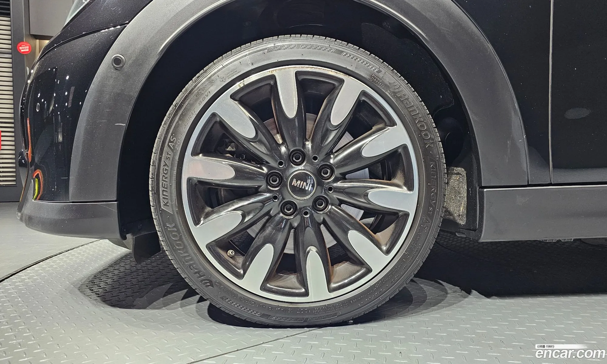 Mini Cooper S 2023 WMW61DK0XP2T88605 — 16