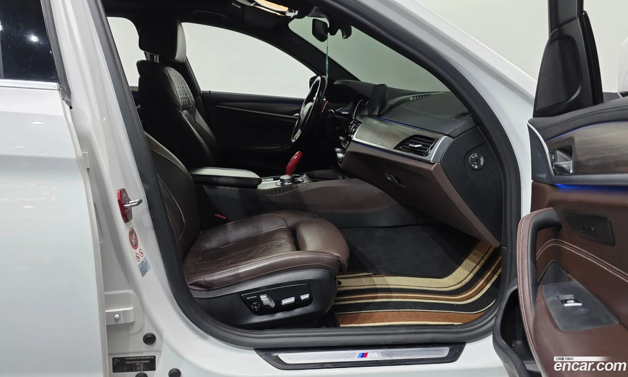 BMW 5 Series 2017 WBAJD3106JG969901 — 8