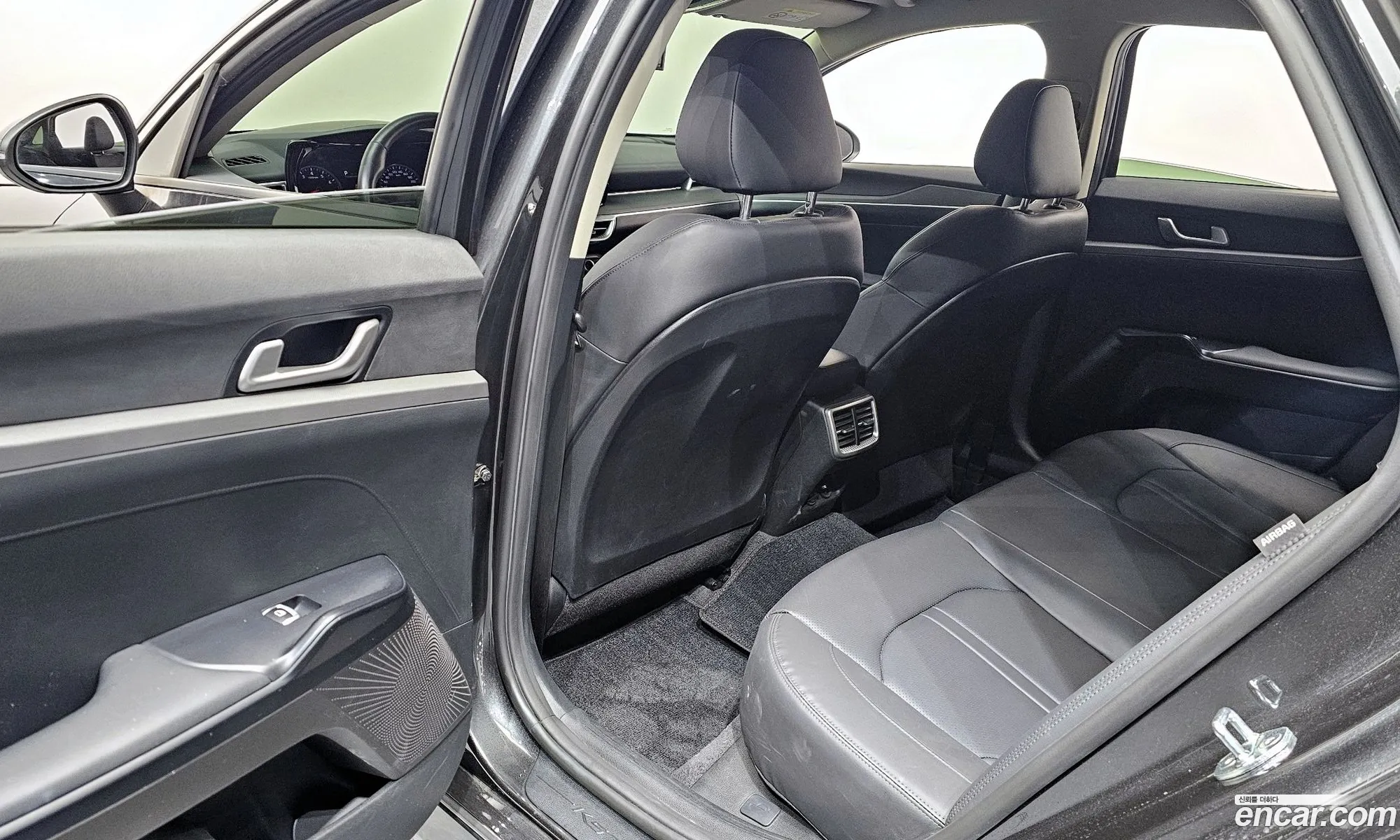 Kia K5 2022 — 21