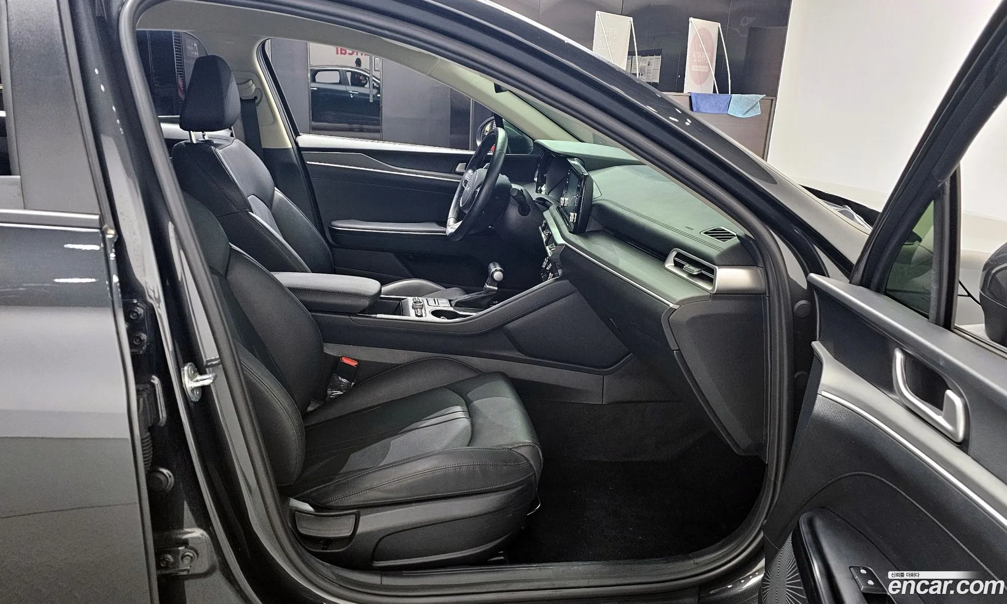 Kia K5 2022 — 22