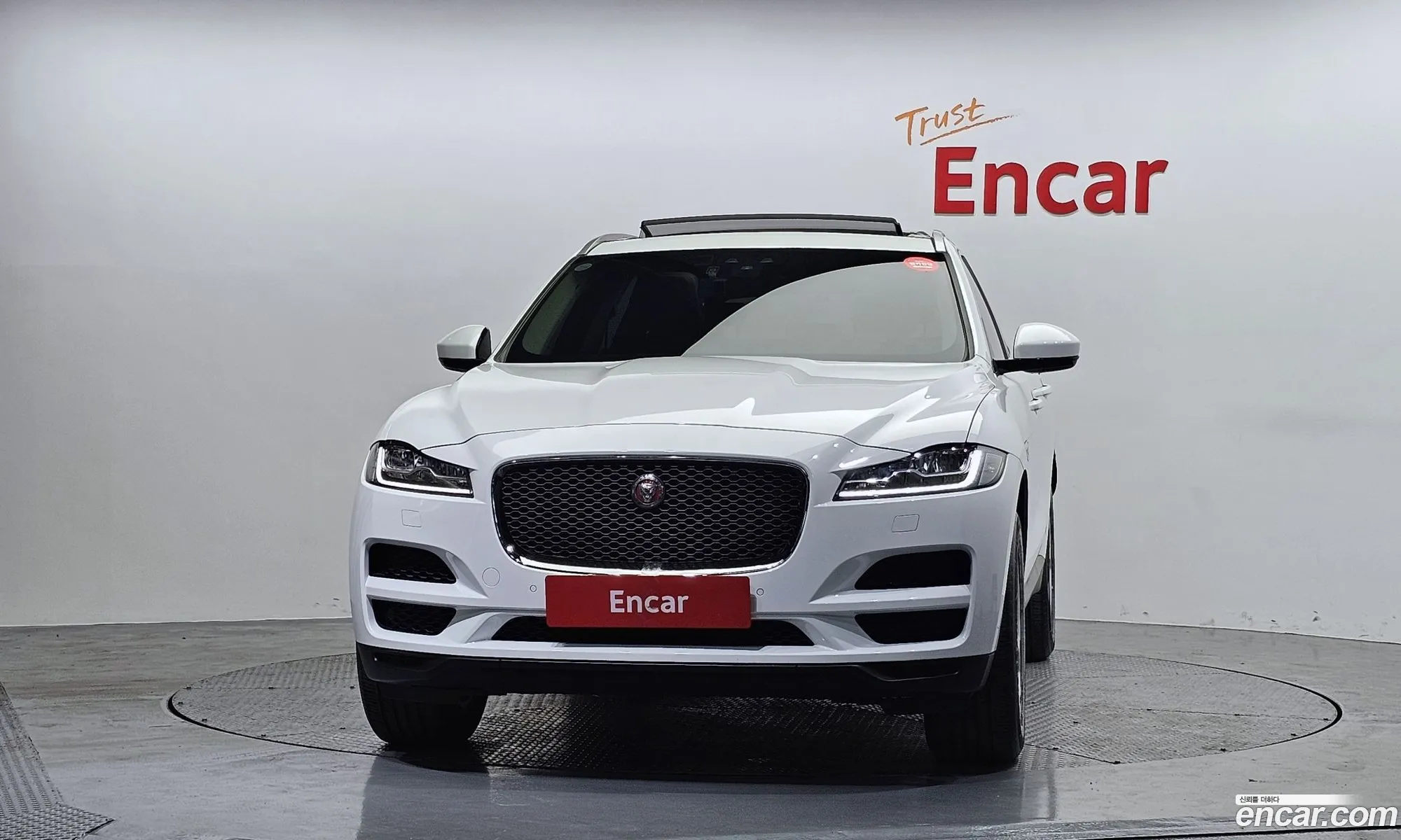 Jaguar F-Pace 2019 SADCA2BN2KA358054 — 23