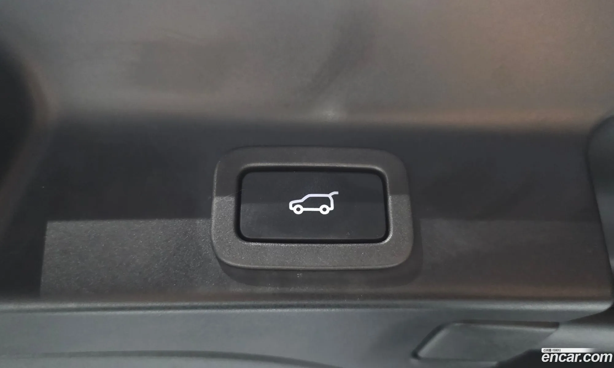 Jaguar F-Pace 2019 SADCA2BN2KA358054 — 9