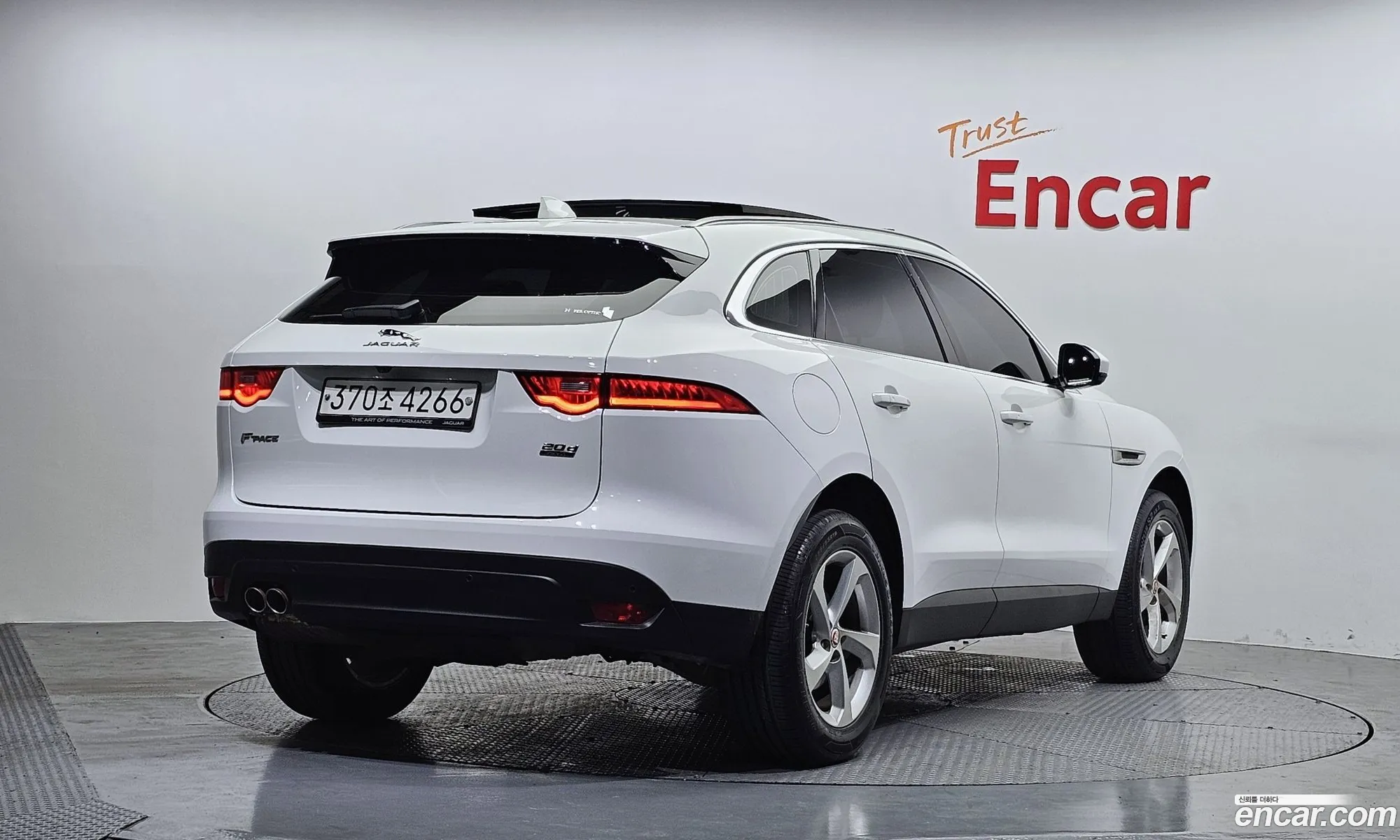 Jaguar F-Pace 2019 SADCA2BN2KA358054 — 21