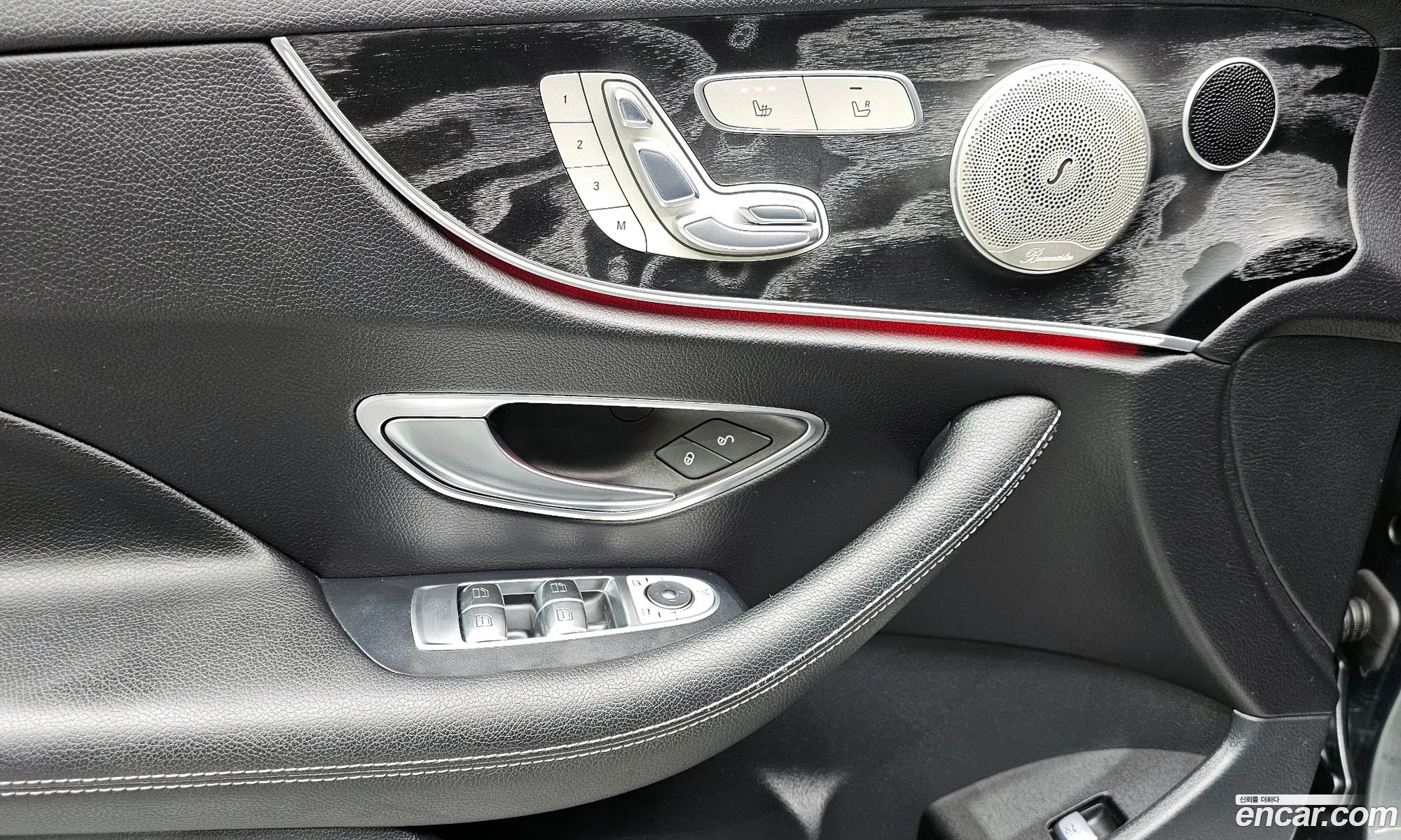 Mercedes-Benz E-Class W213 2017 WDD1J1EBXHF033314 — 23
