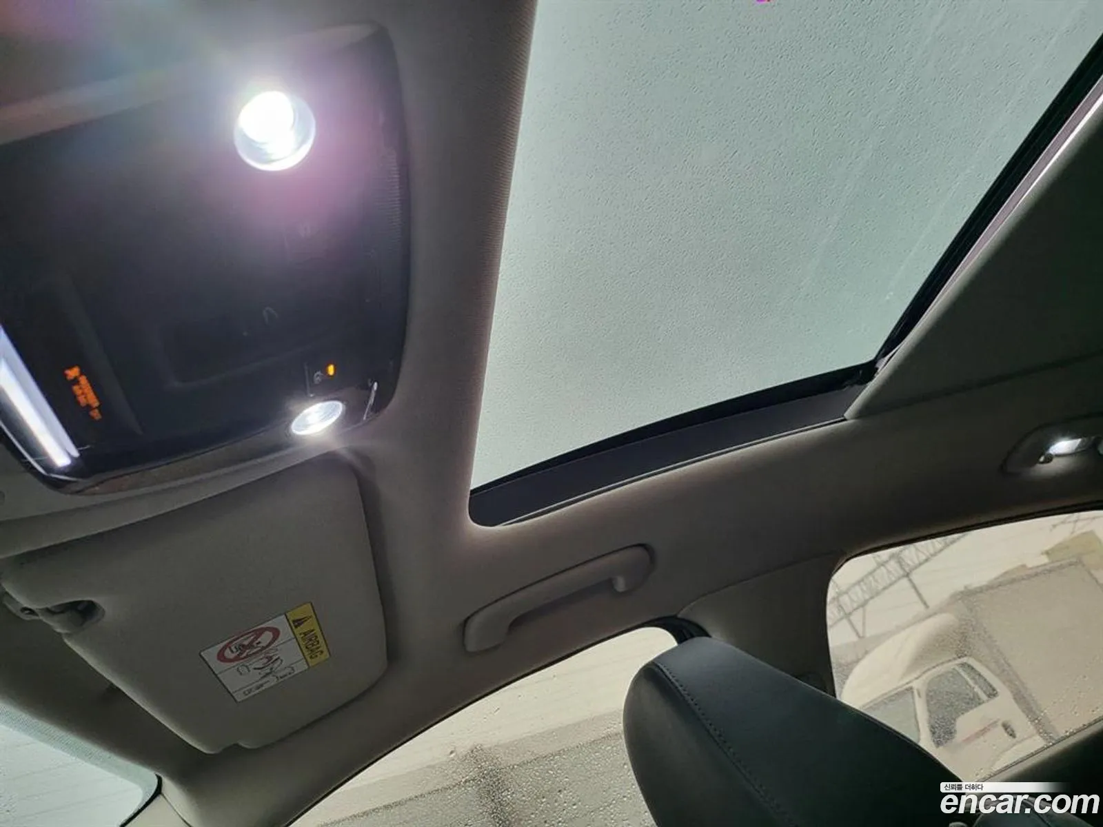 Kia K5 Hybrid 2021 — 15