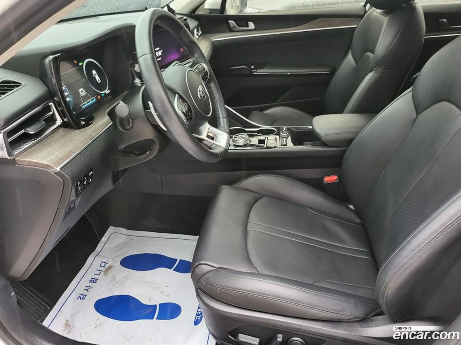 Kia K5 Hybrid 2021 — 19