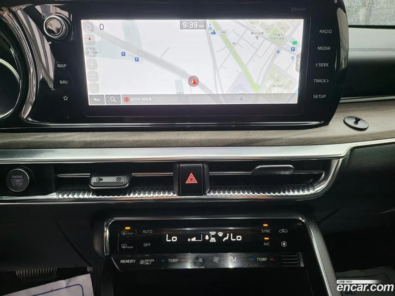 Kia K5 Hybrid 2021 — 16