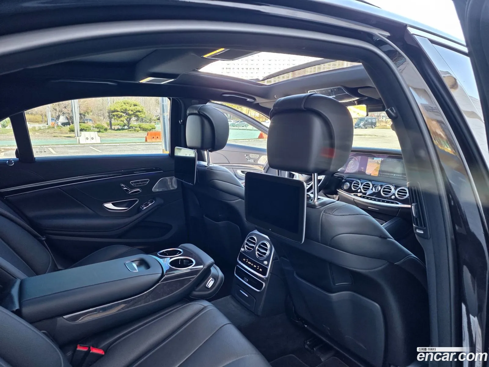 Mercedes-Benz S-Class W222 2018 — 14