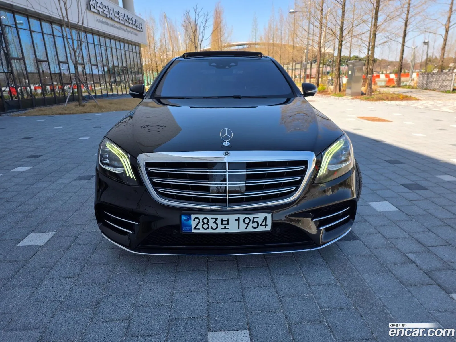 Mercedes-Benz S-Class W222 2018 — 17