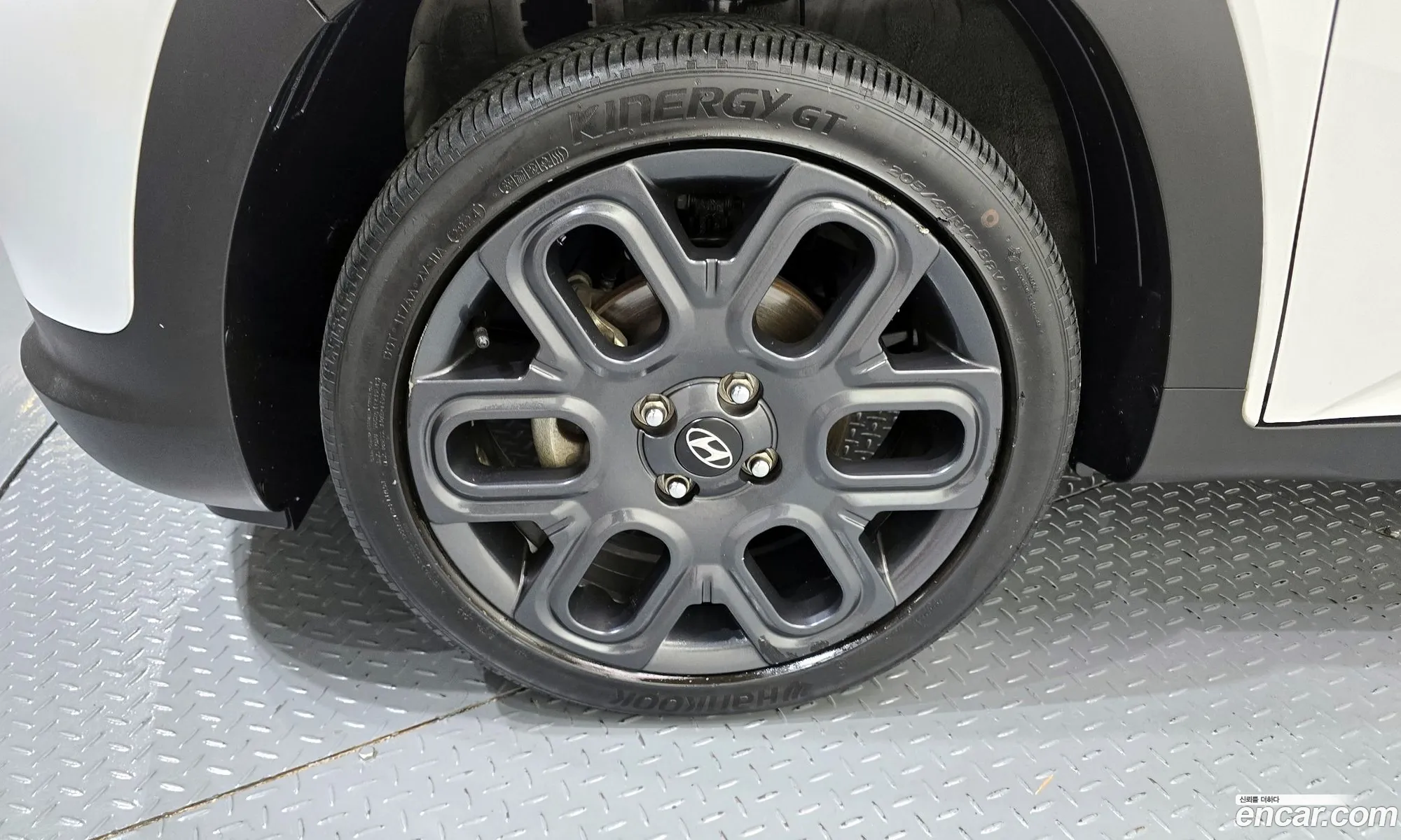 Hyundai Casper 2022 — 3