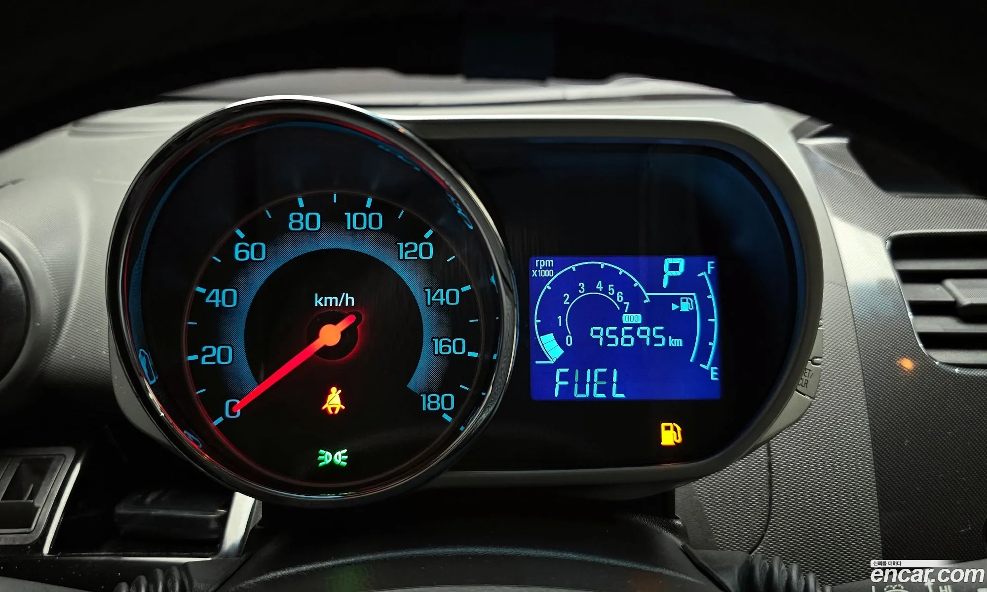 Chevrolet (GM Daewoo) Spark 2015 — 13