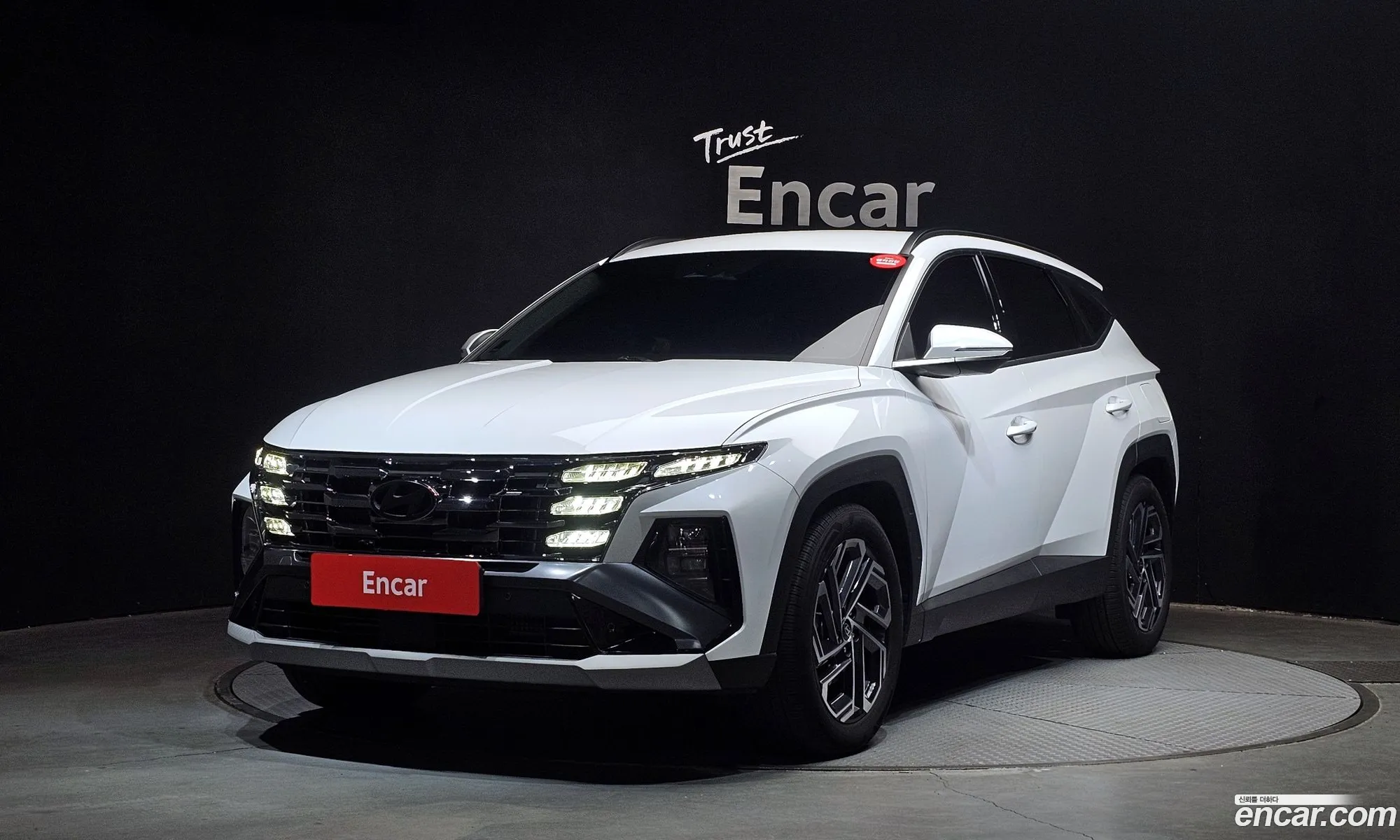 Hyundai Tucson Hybrid 2024 — 24