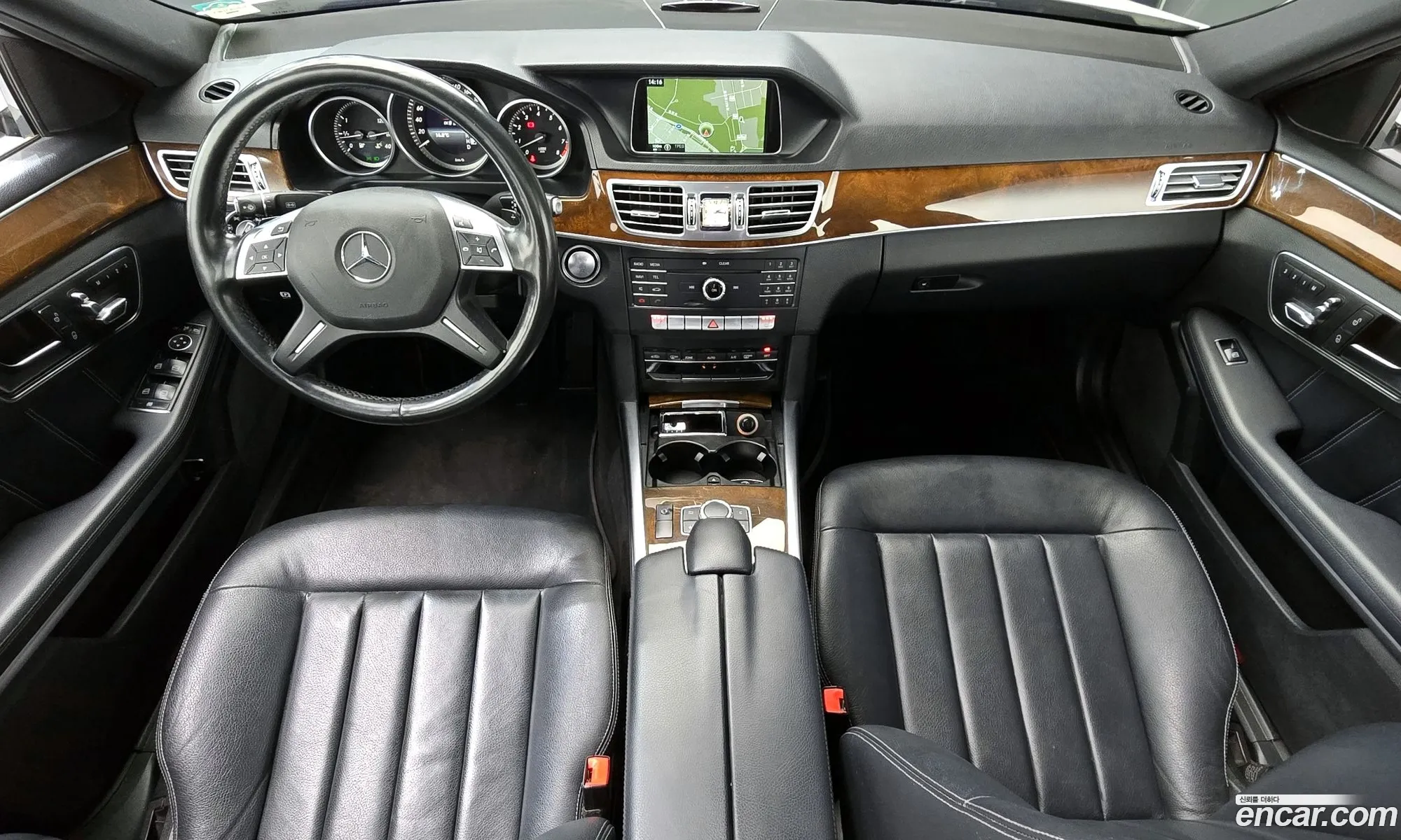 Mercedes-Benz E-Class W212 2015 WDDHF5FB4GB275978 — 15