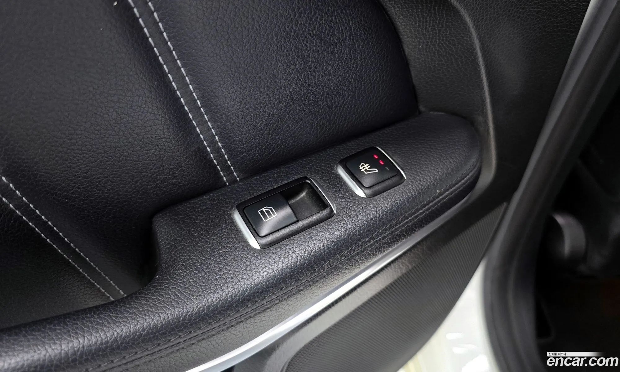 Mercedes-Benz E-Class W212 2015 WDDHF5FB4GB275978 — 19