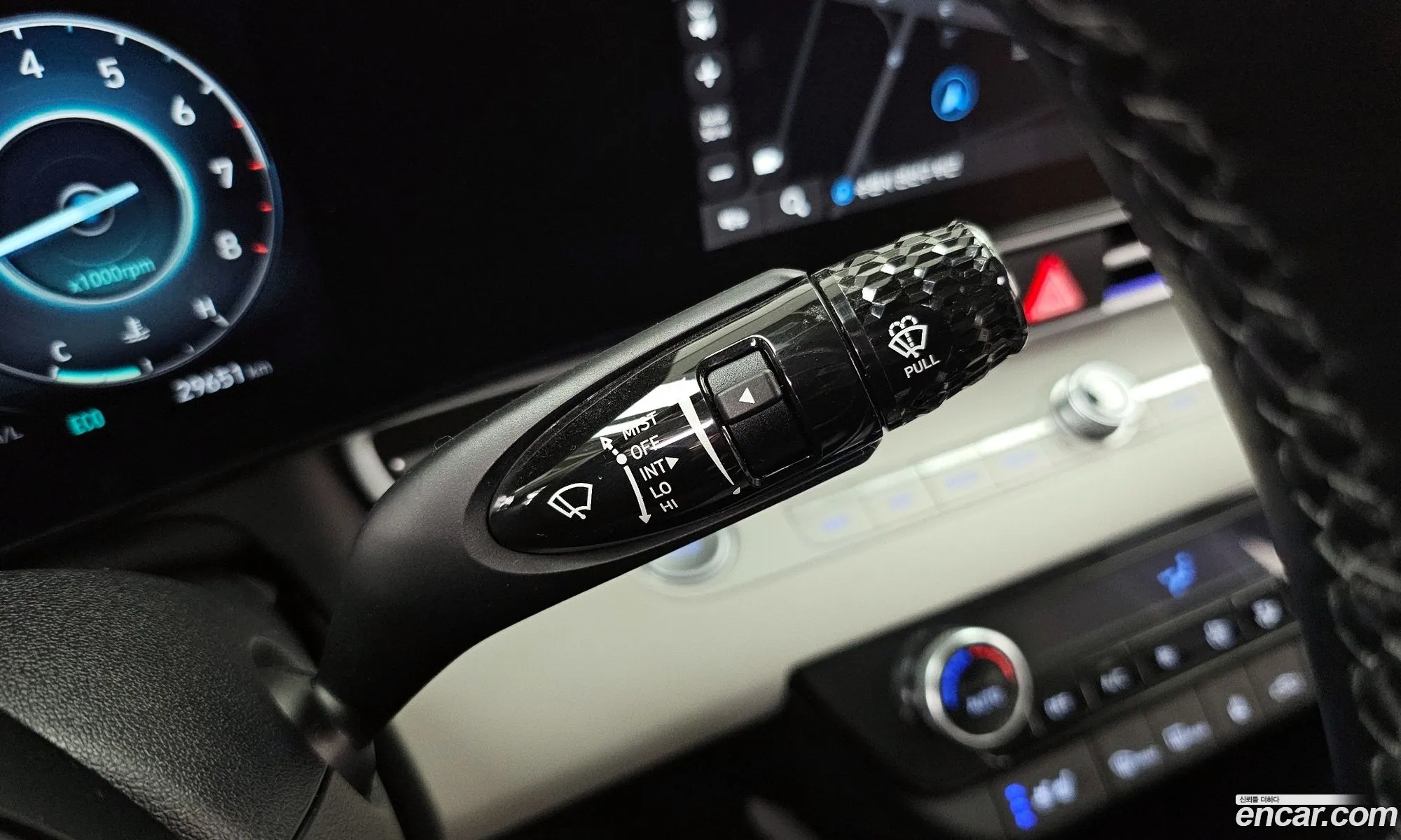 Hyundai Elantra 2021 — 19