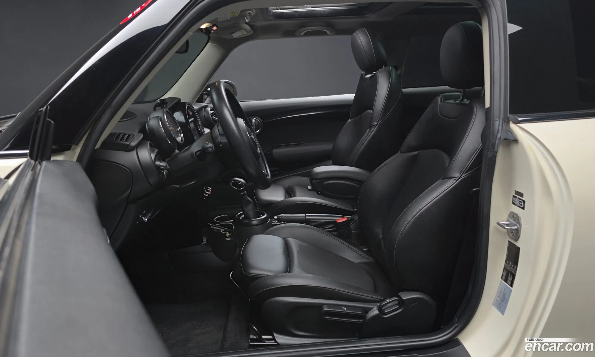 Mini Cooper 2018 WMWXP5105J3A99257 — 6