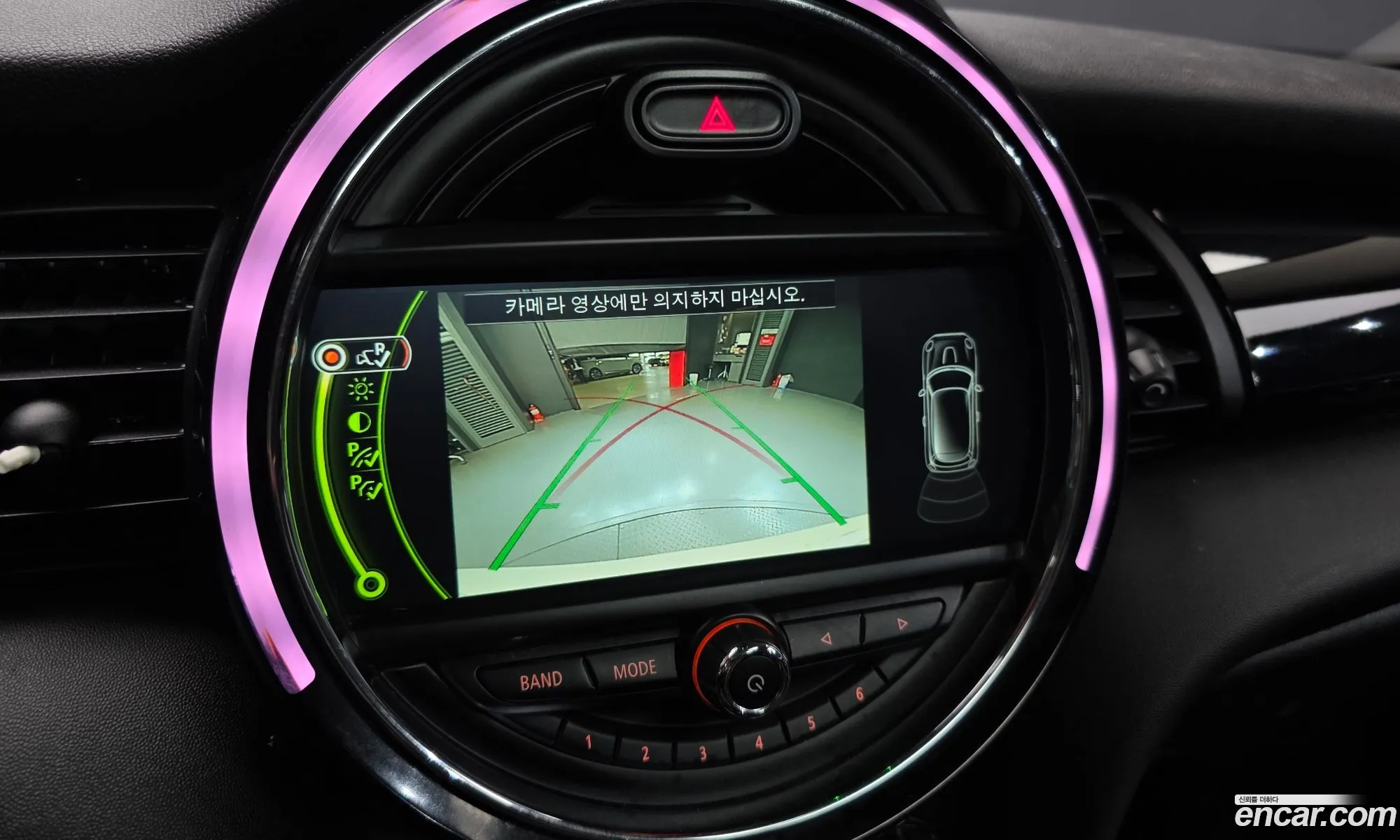 Mini Cooper 2018 WMWXP5105J3A99257 — 19