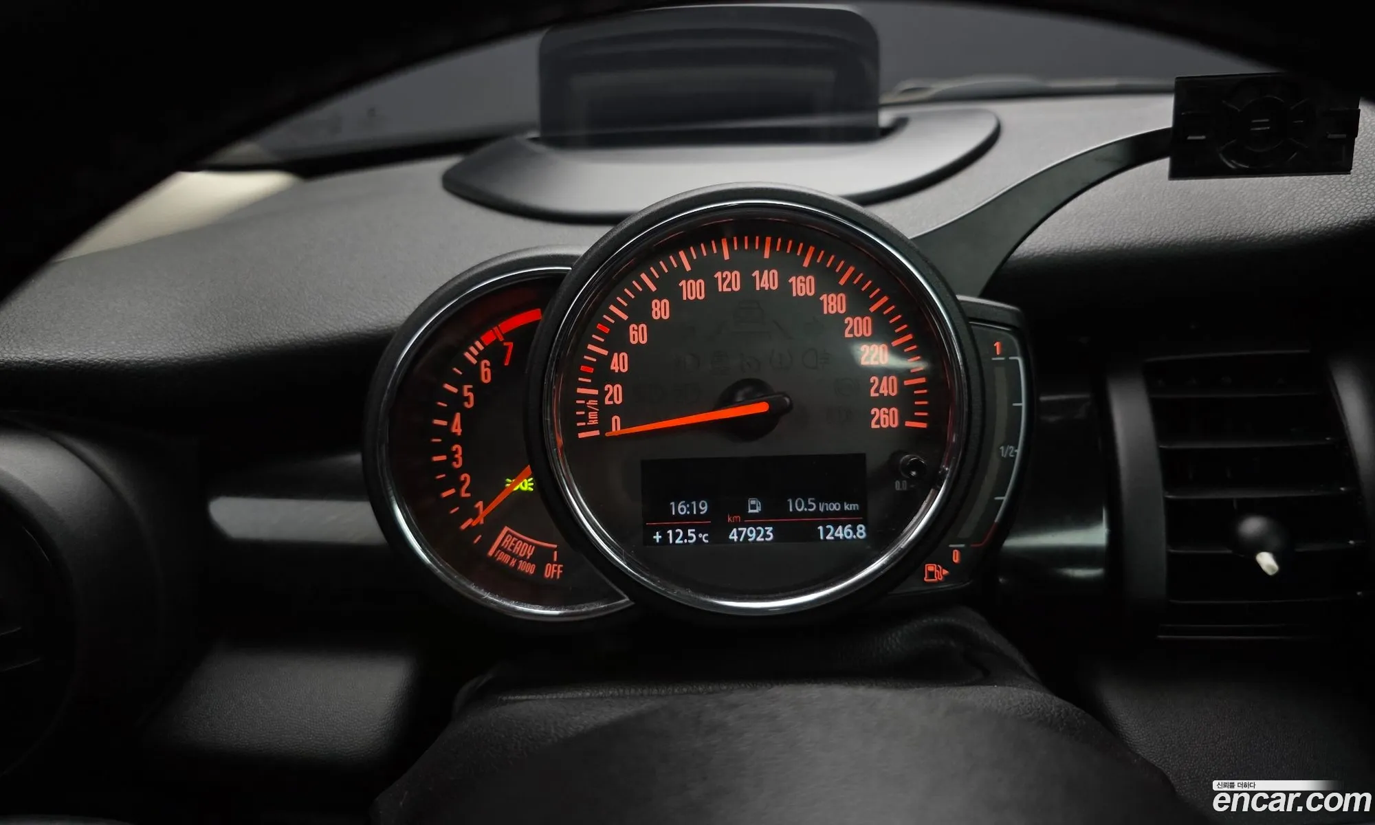 Mini Cooper 2018 WMWXP5105J3A99257 — 5