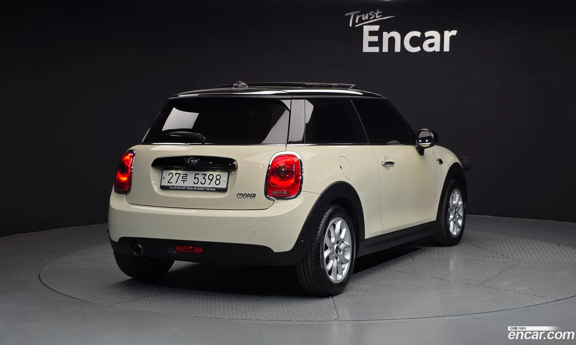 Mini Cooper 2018 WMWXP5105J3A99257 — 15