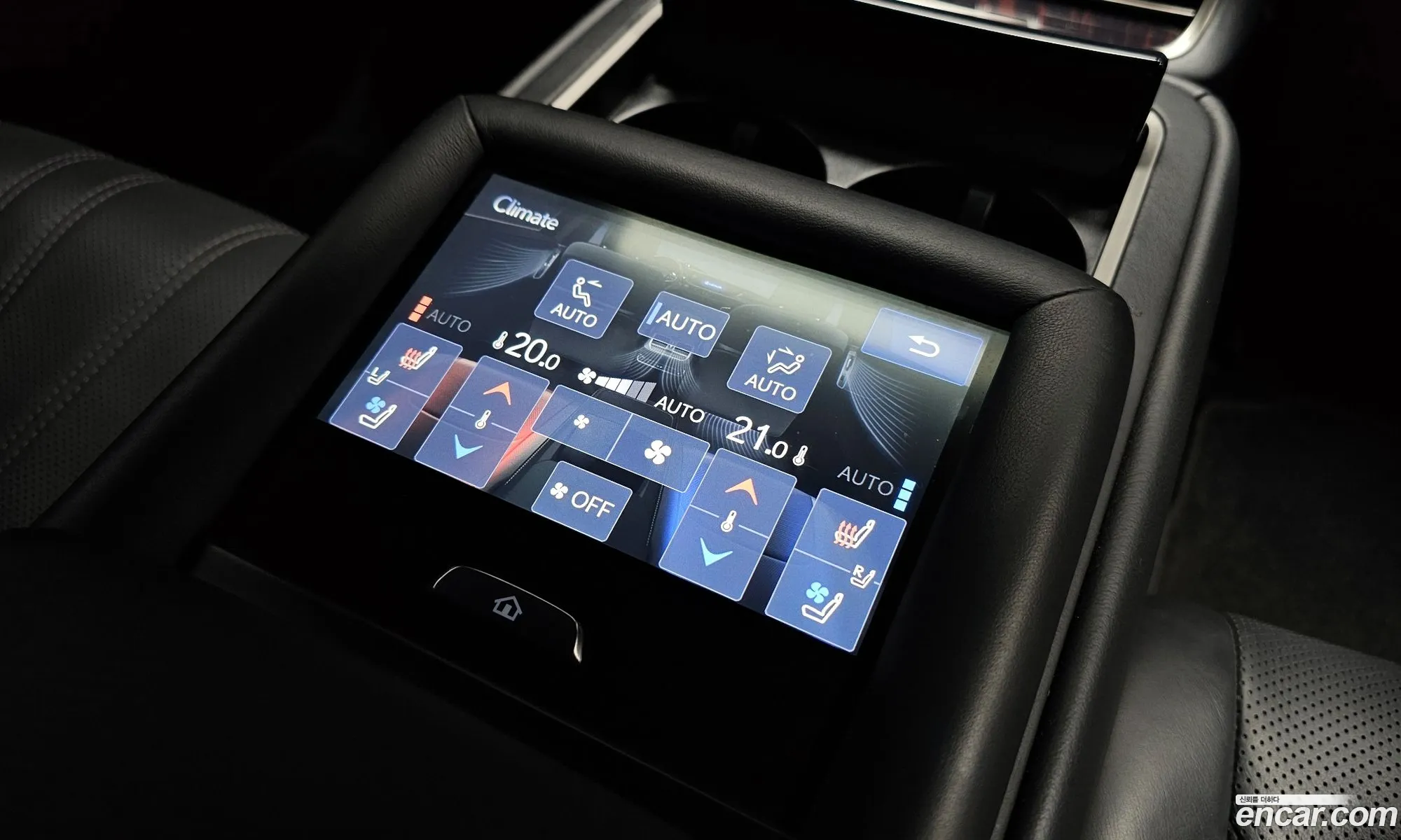 Lexus LS500 2018 — 15