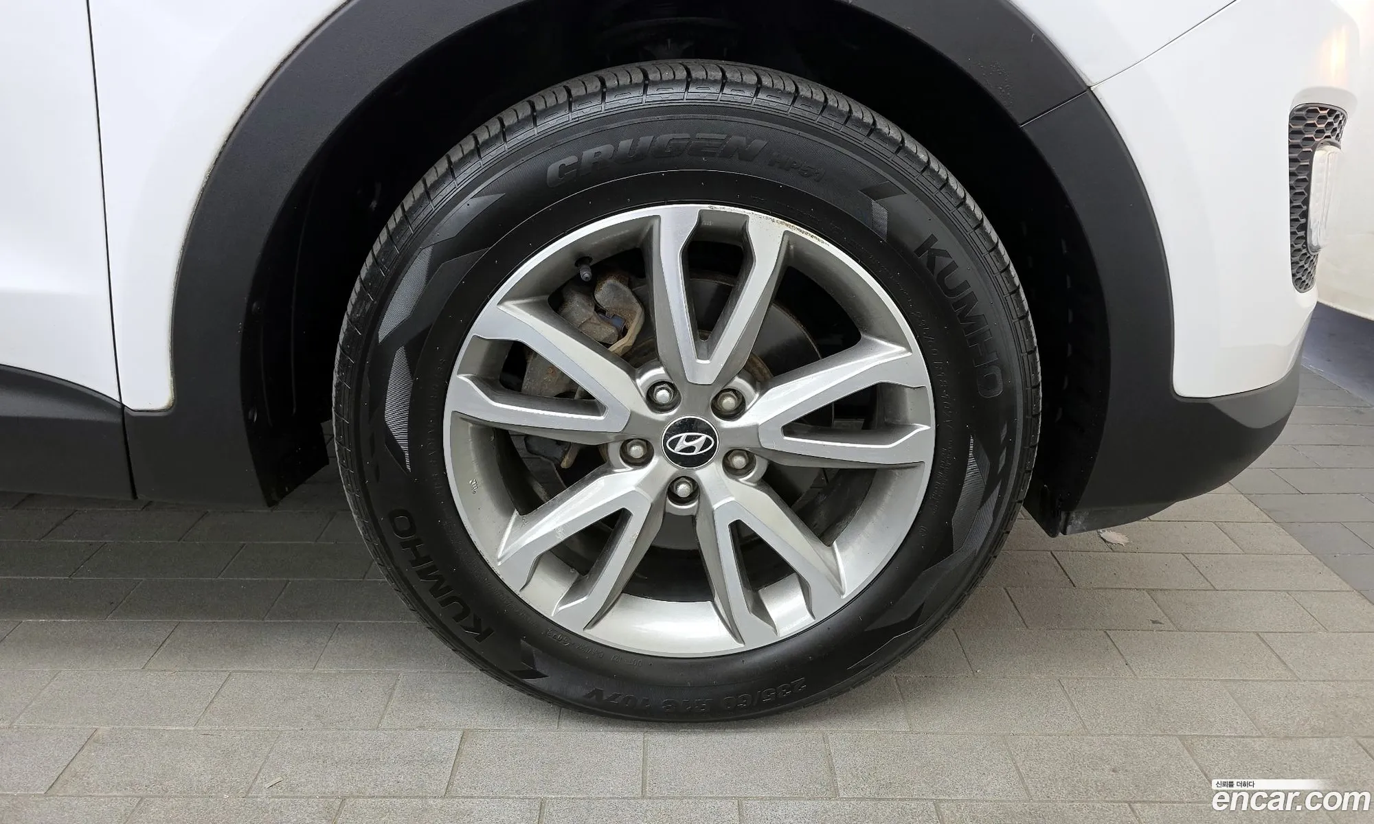 Hyundai Santa Fe DM 2014 — 24