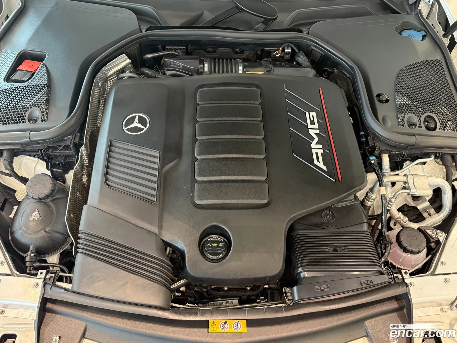 Mercedes-Benz E-Class W213 2022 — 10