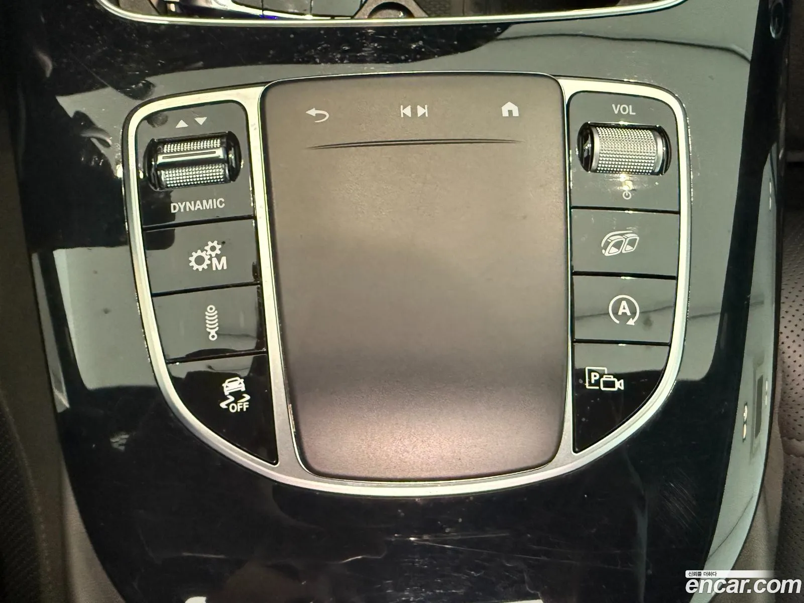 Mercedes-Benz E-Class W213 2022 — 12