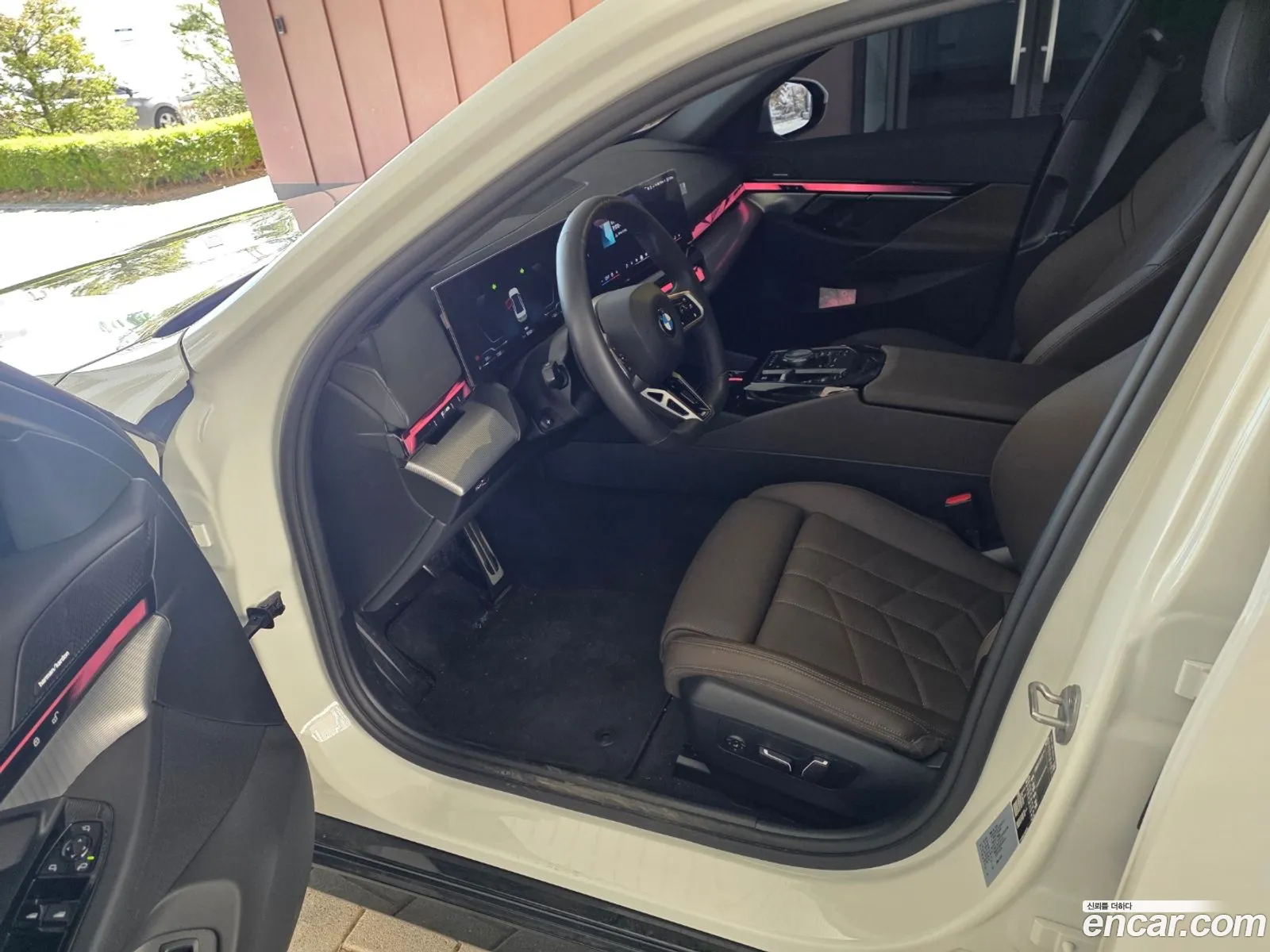 BMW 5 Series 2025 — 2