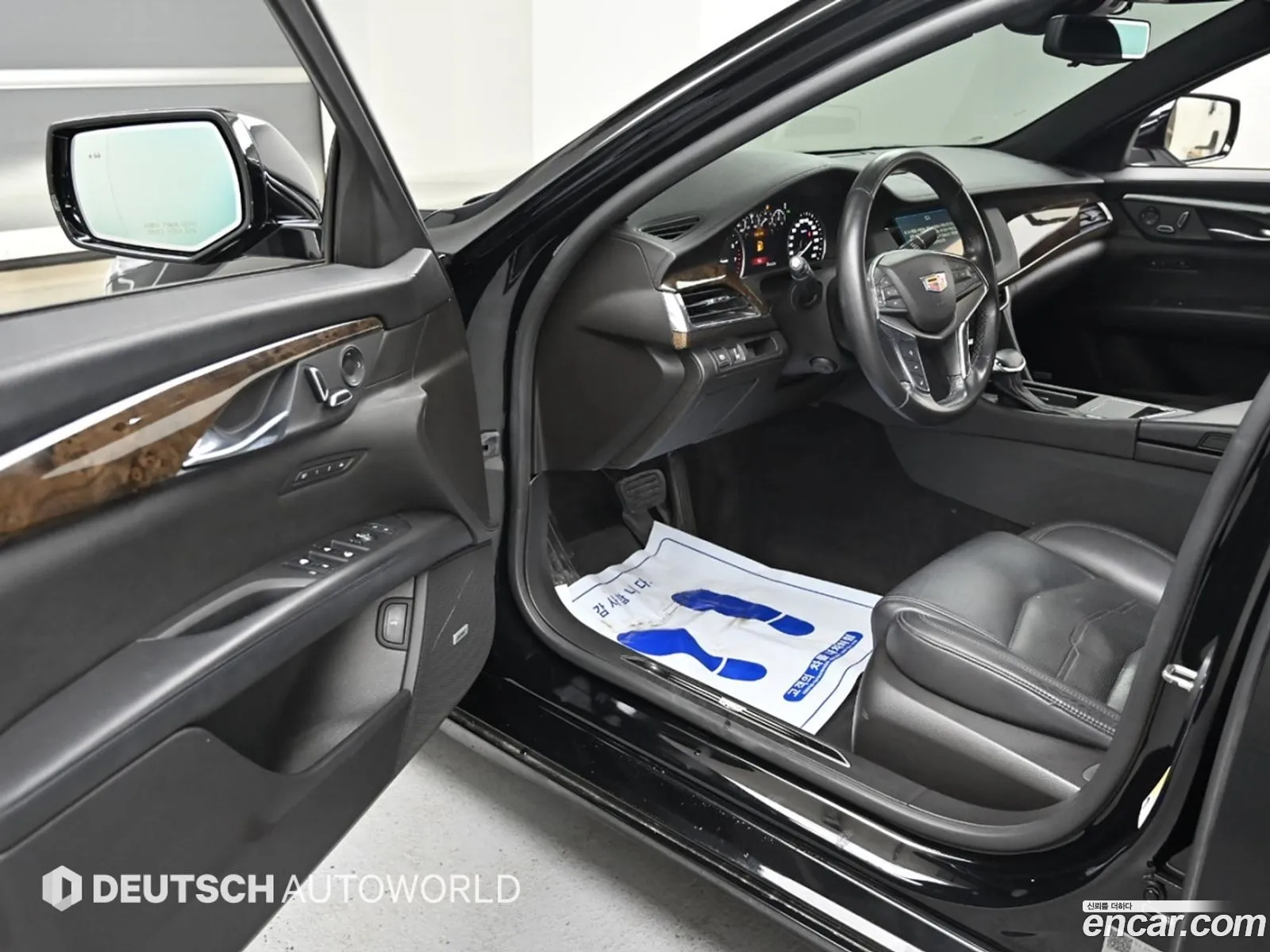 Cadillac CT6 2018 — 19