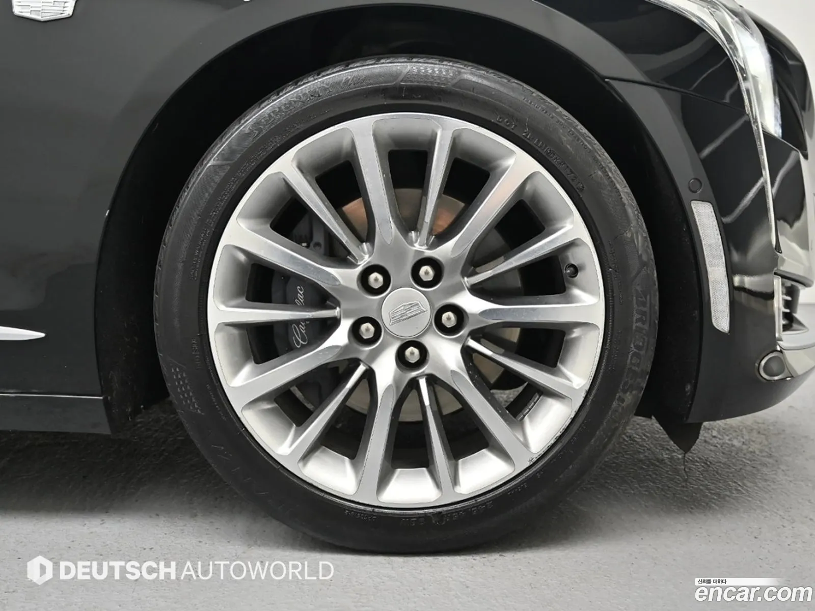 Cadillac CT6 2018 — 10