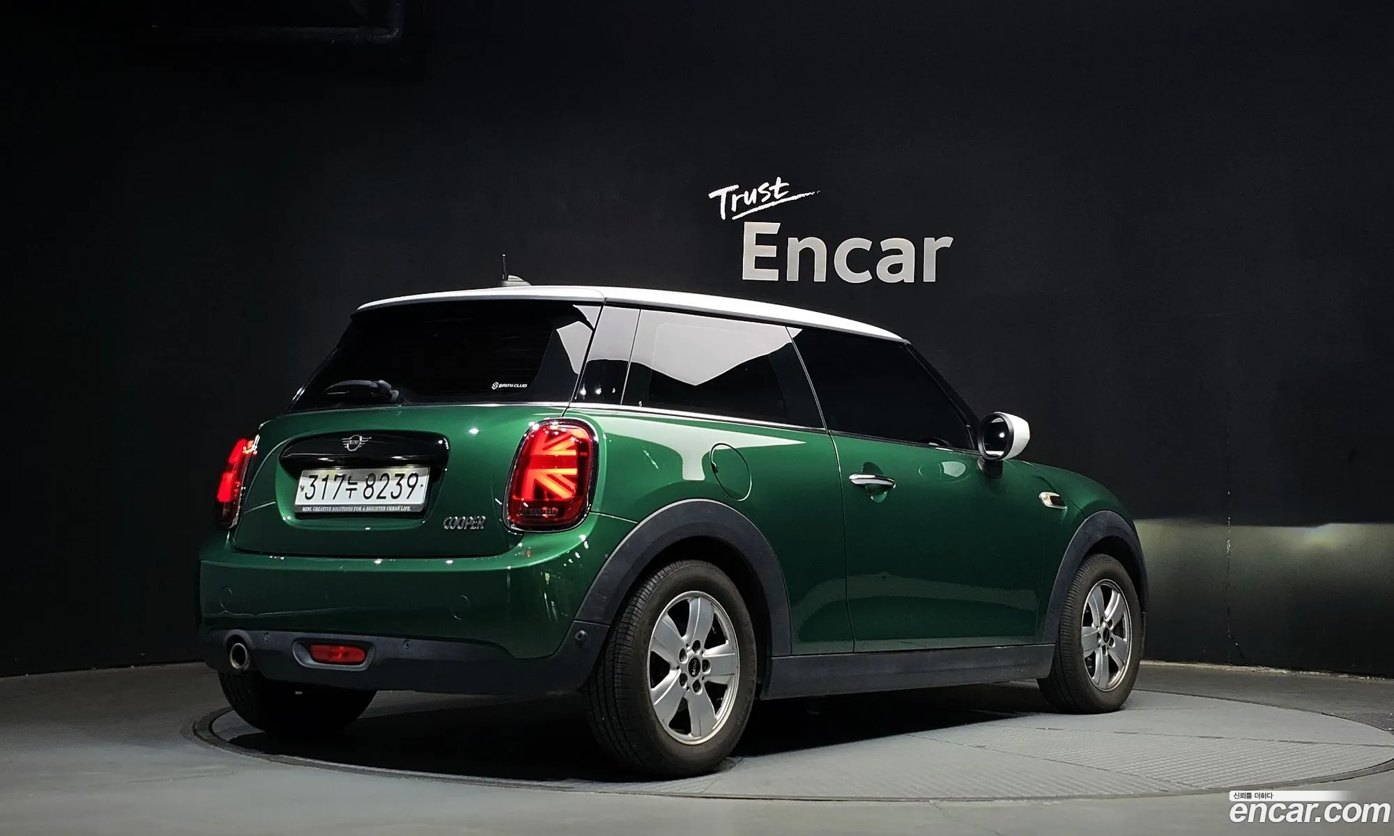 Mini Cooper 2020 — 2