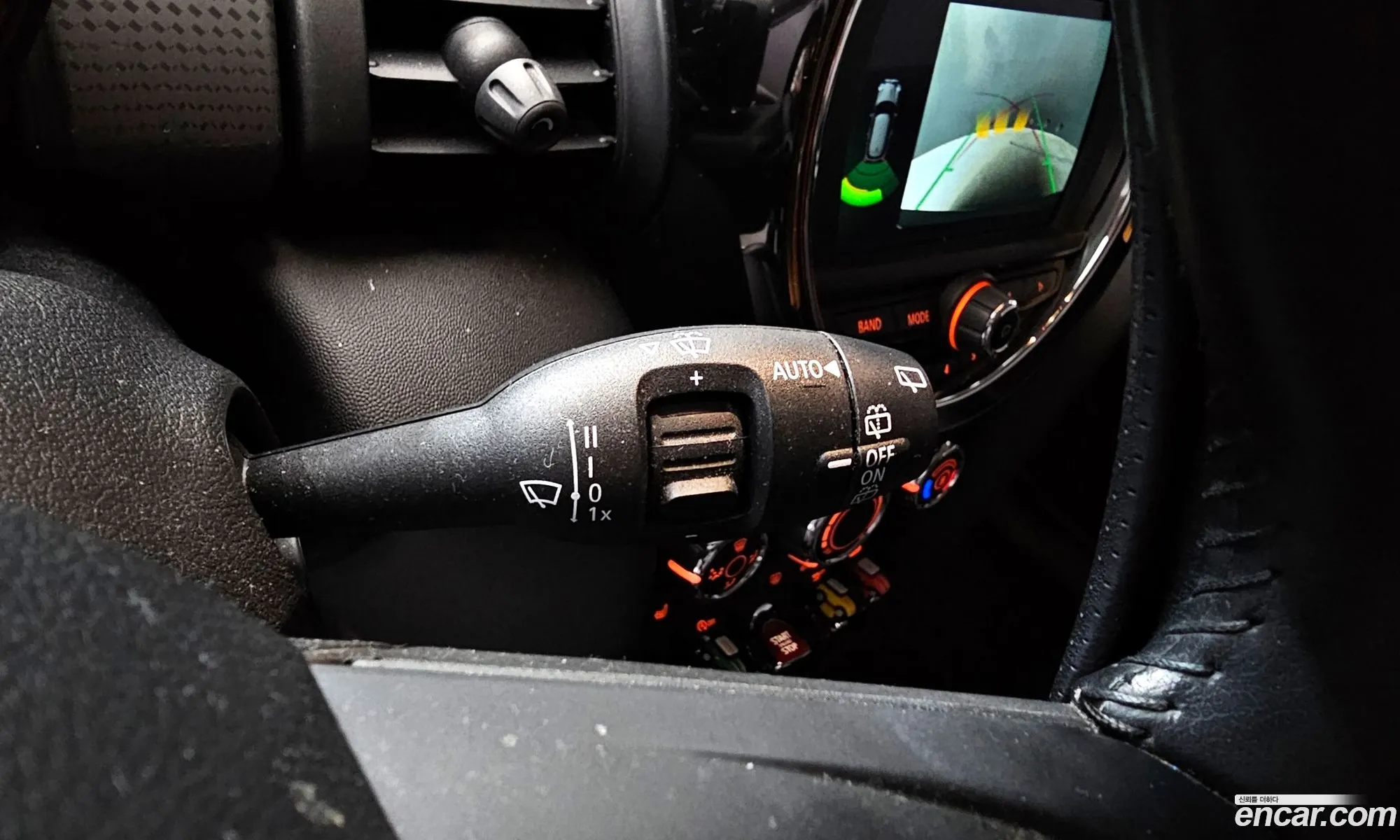 Mini Cooper 2020 — 24