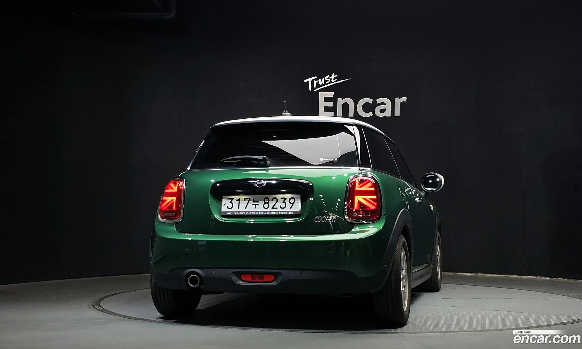 Mini Cooper 2020 — 27