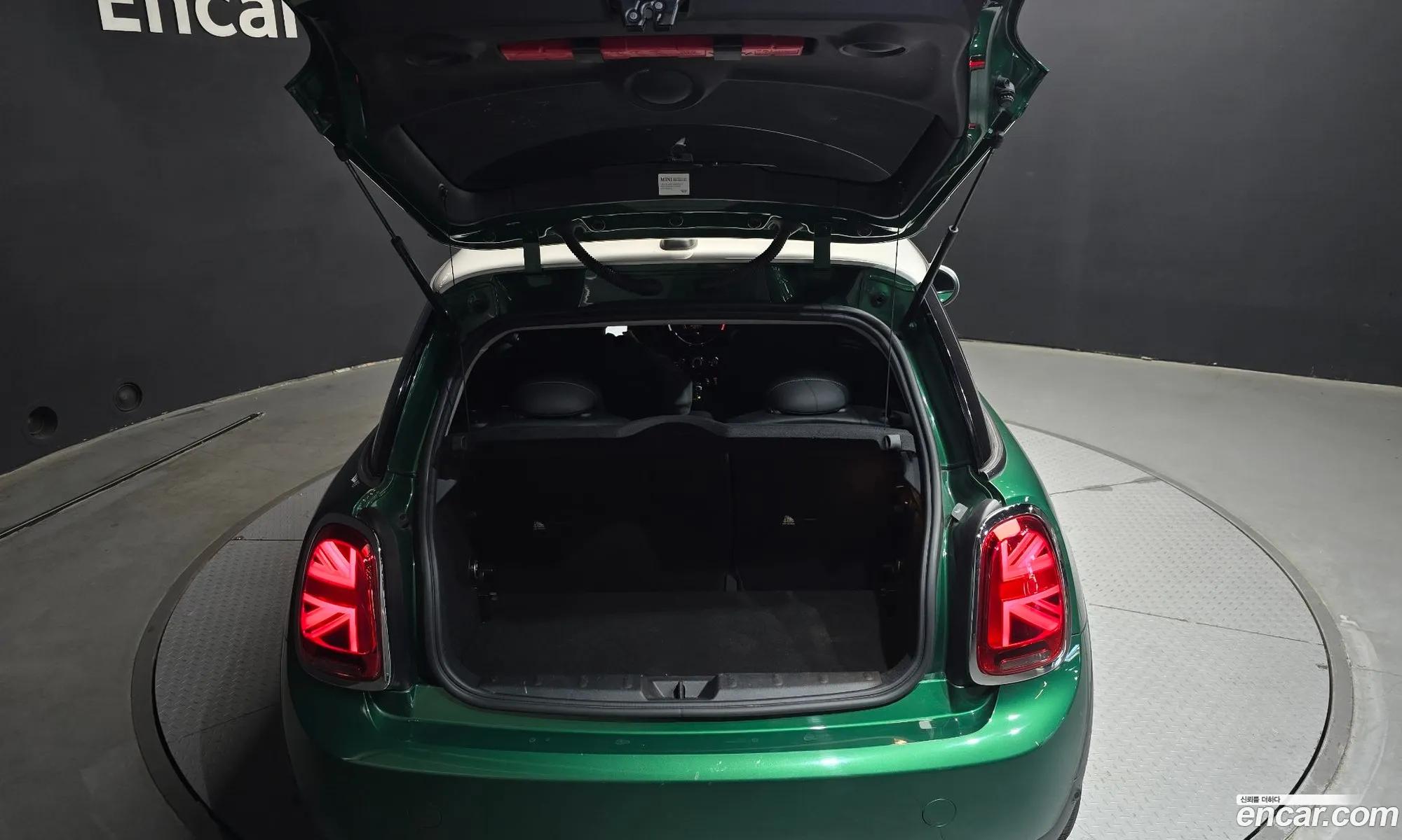 Mini Cooper 2020 — 29