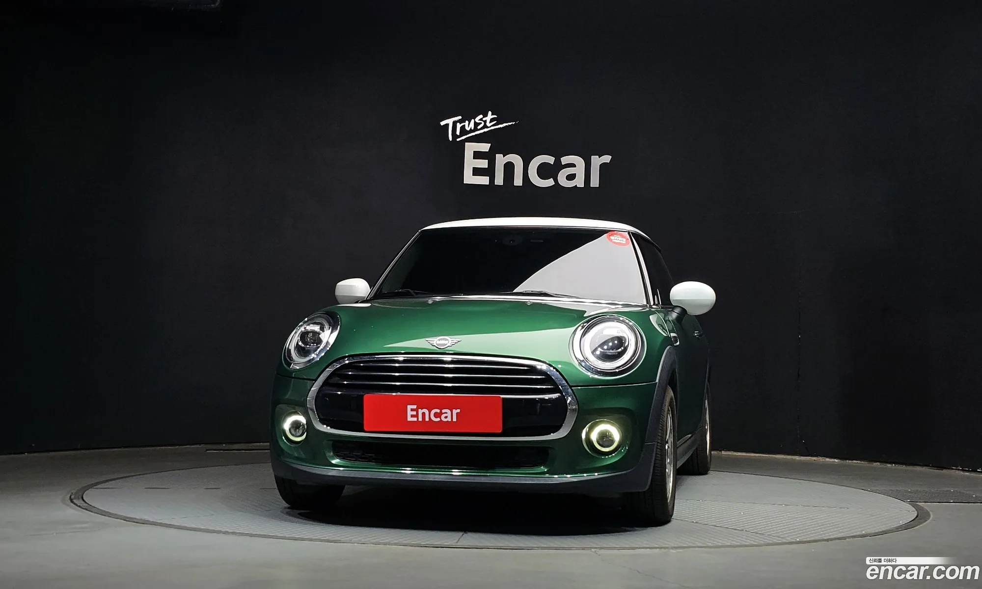 Mini Cooper 2020 — 16