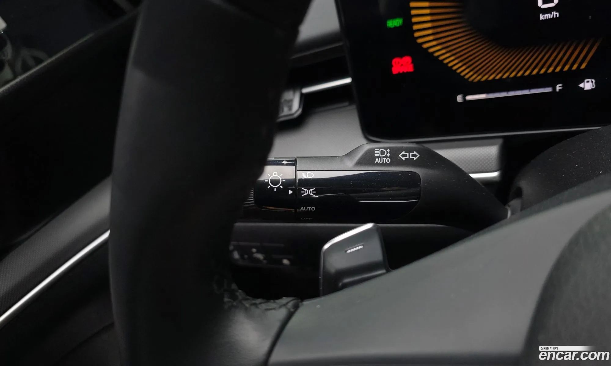 Kia K5 Hybrid 2025 — 11